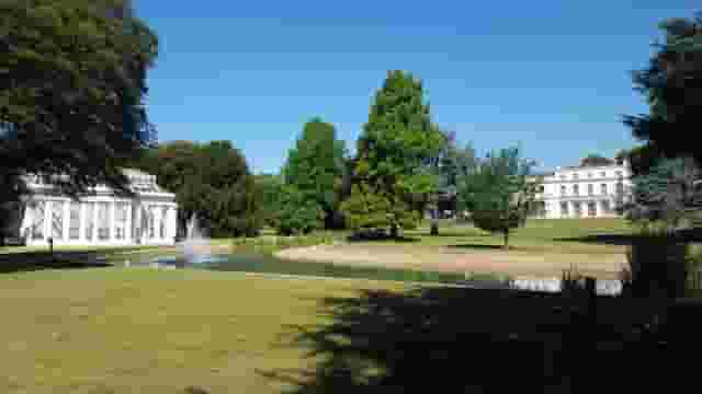 Gunnersbury Park