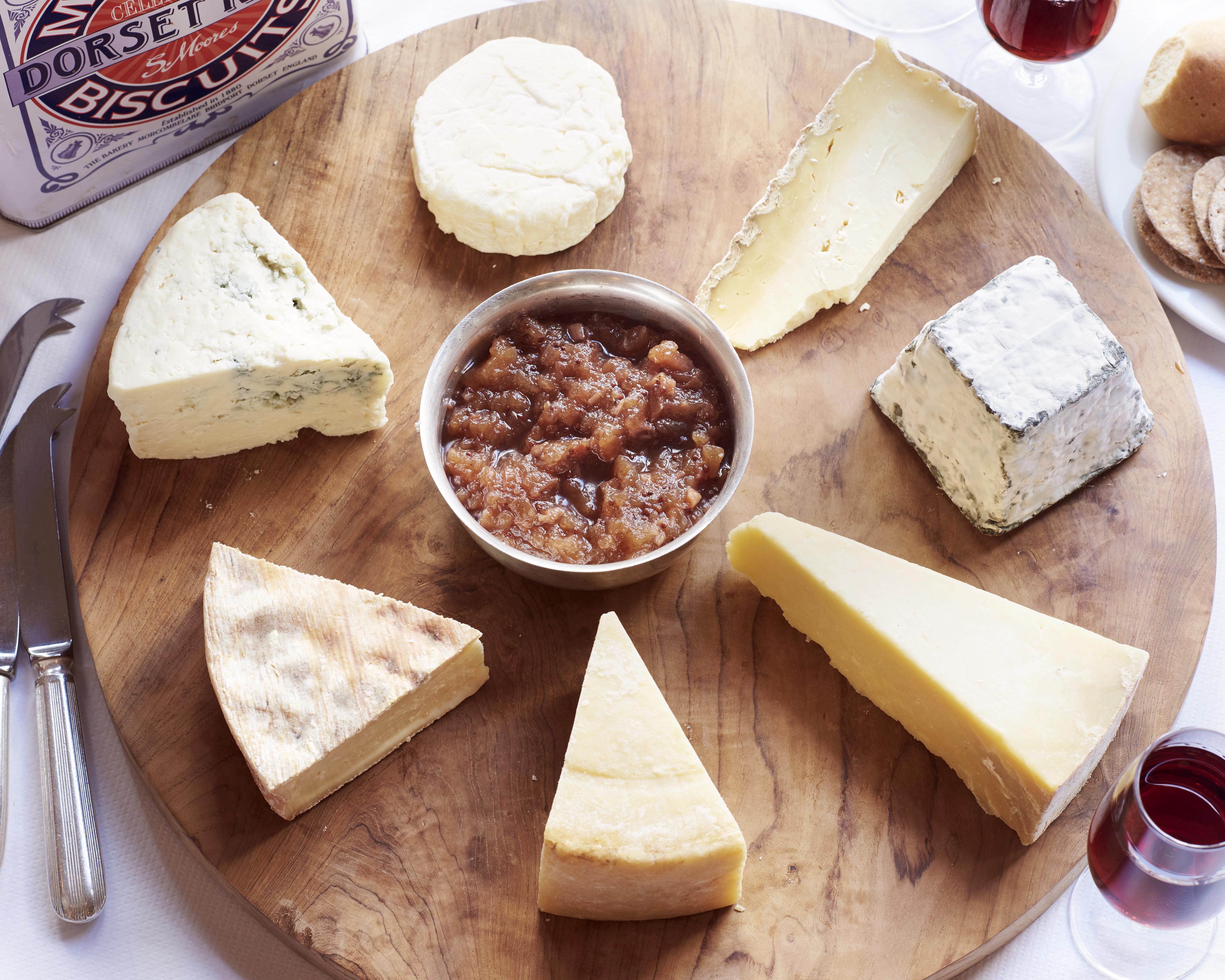 Main Restaurant - c0amqhmlpv4.jpg