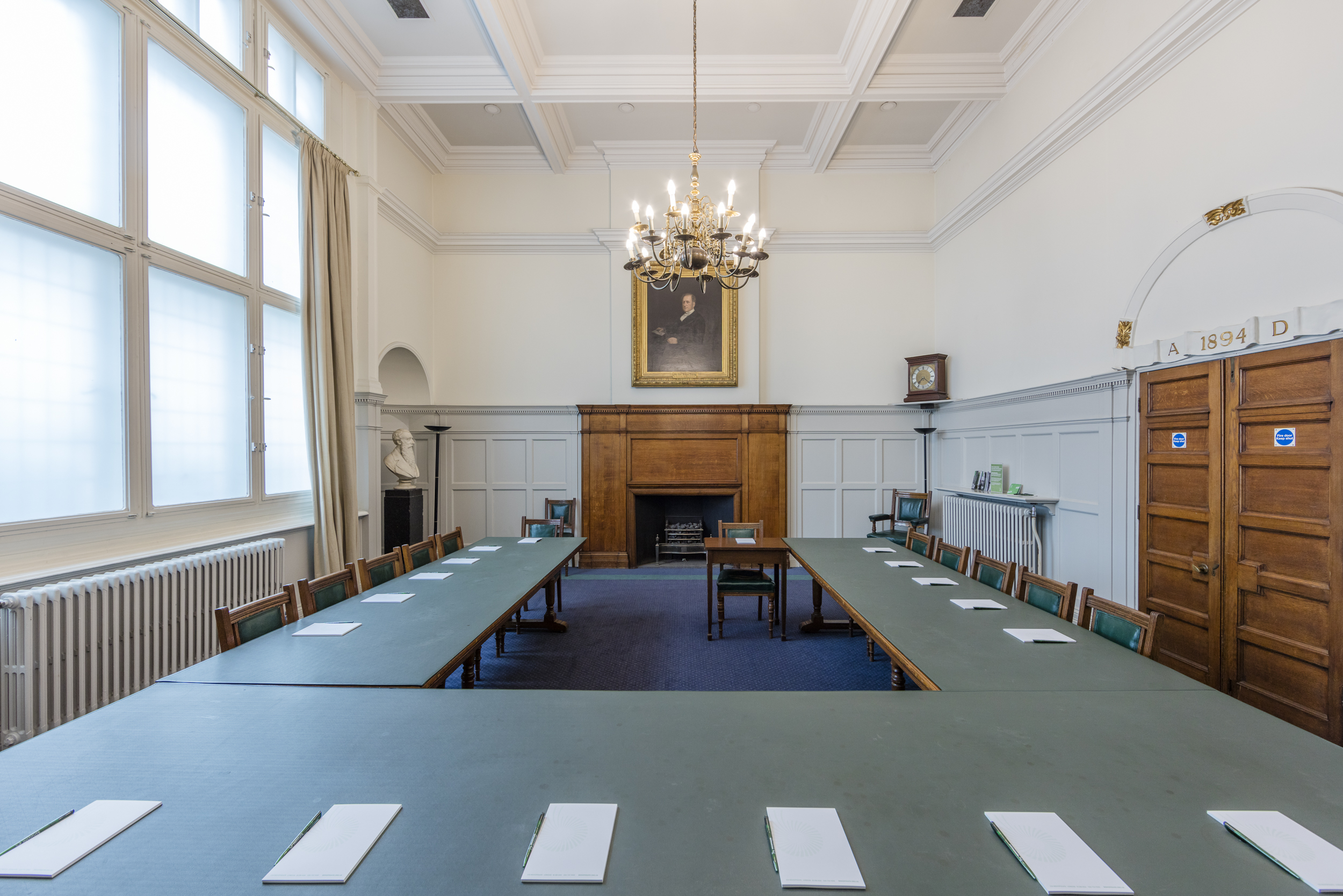 Boardroom - foplzwzrgod.jpg