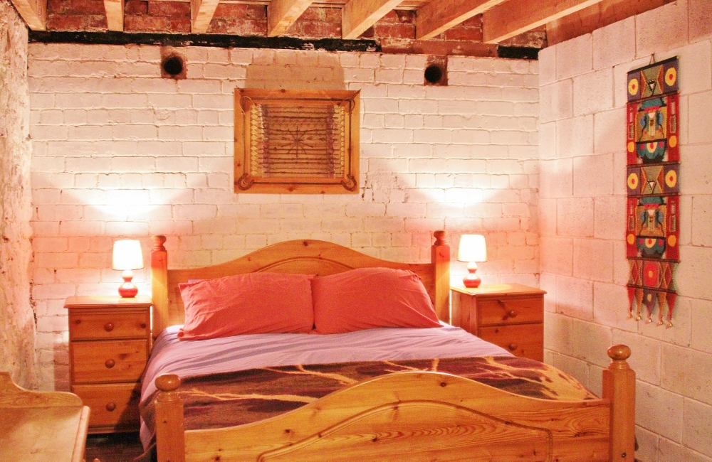 Whole Venue - z2fxpkh3oew.jpg