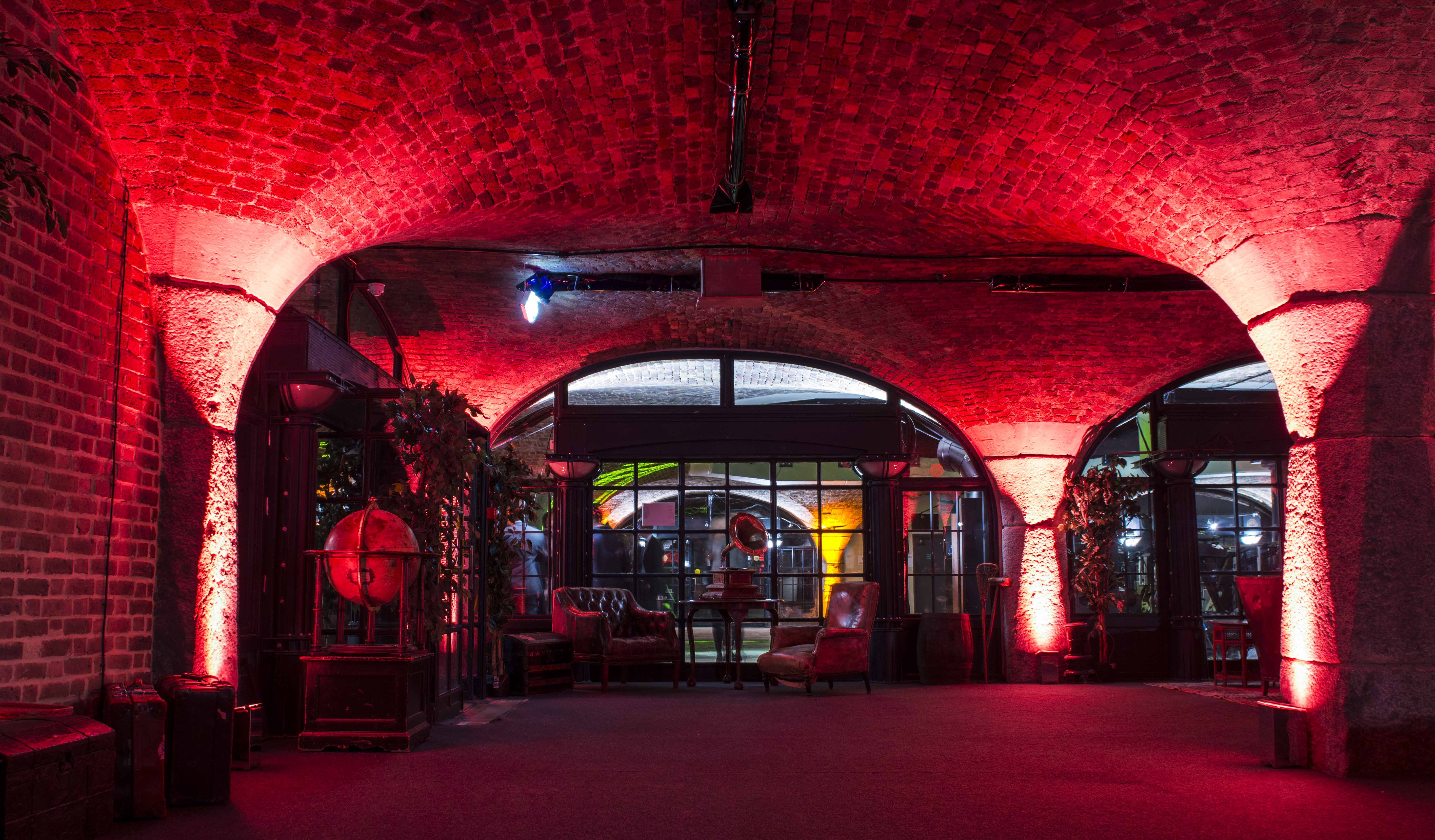 North & South Vaults - 5t4qiwppyc2.jpg