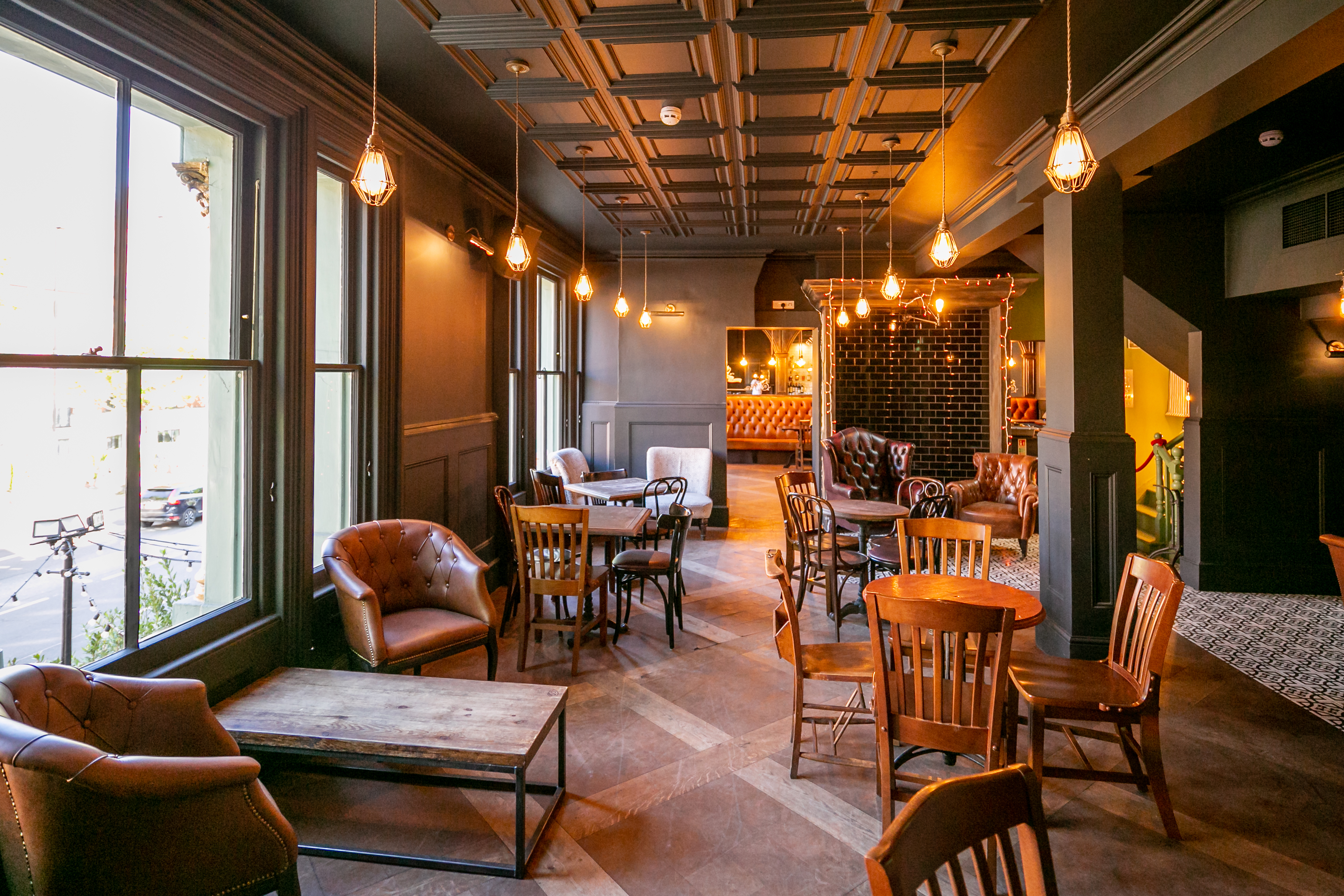 Stylish event space at Eddie's Bar, perfect for small meetings and social gatherings.