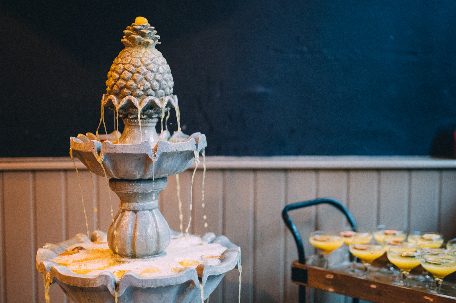 Skye Bar - 3hqcu1vzzyh.jpg