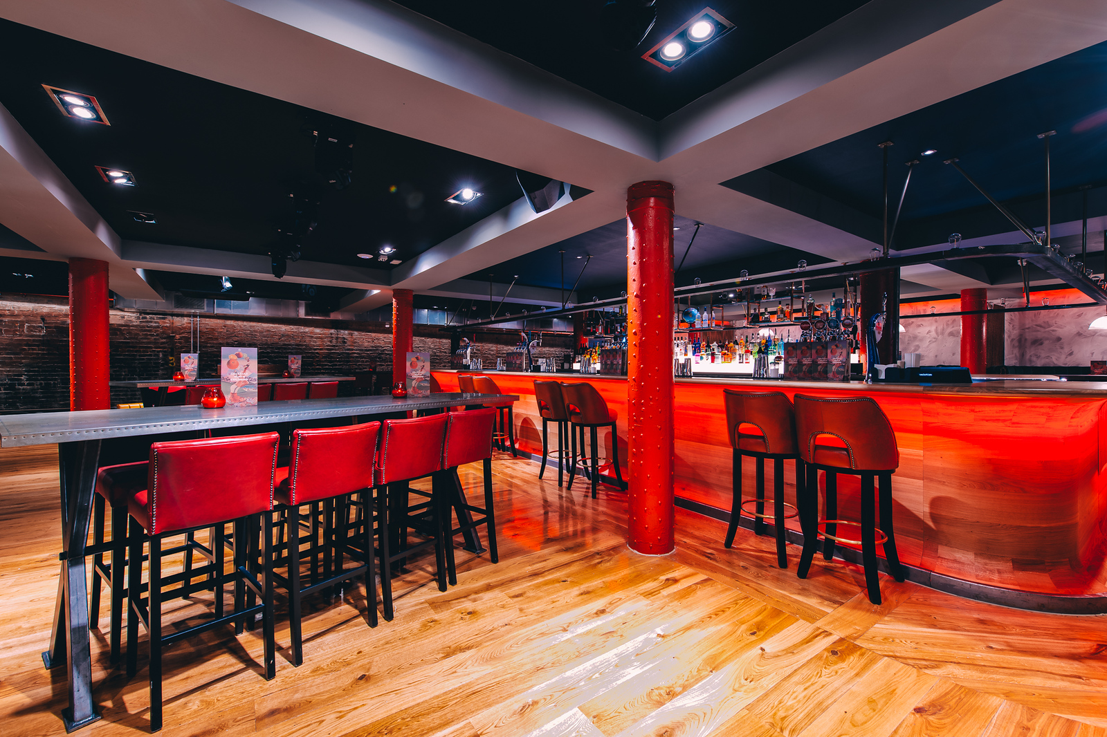 Skye Bar - vyc31zzmdme.jpg