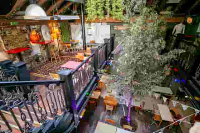 Private Mezzanine