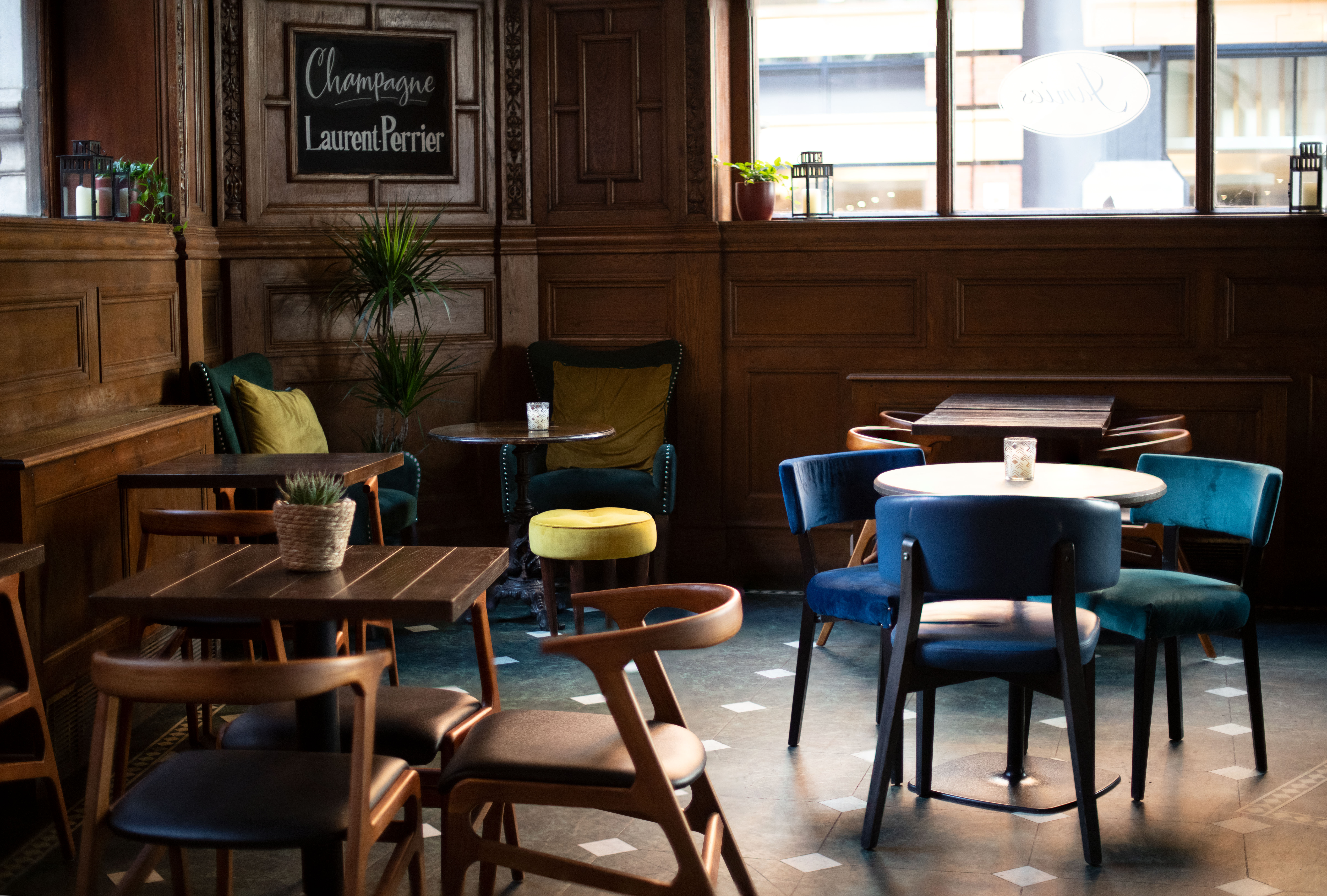 Whole Venue - bdrtqmwknv1.jpg