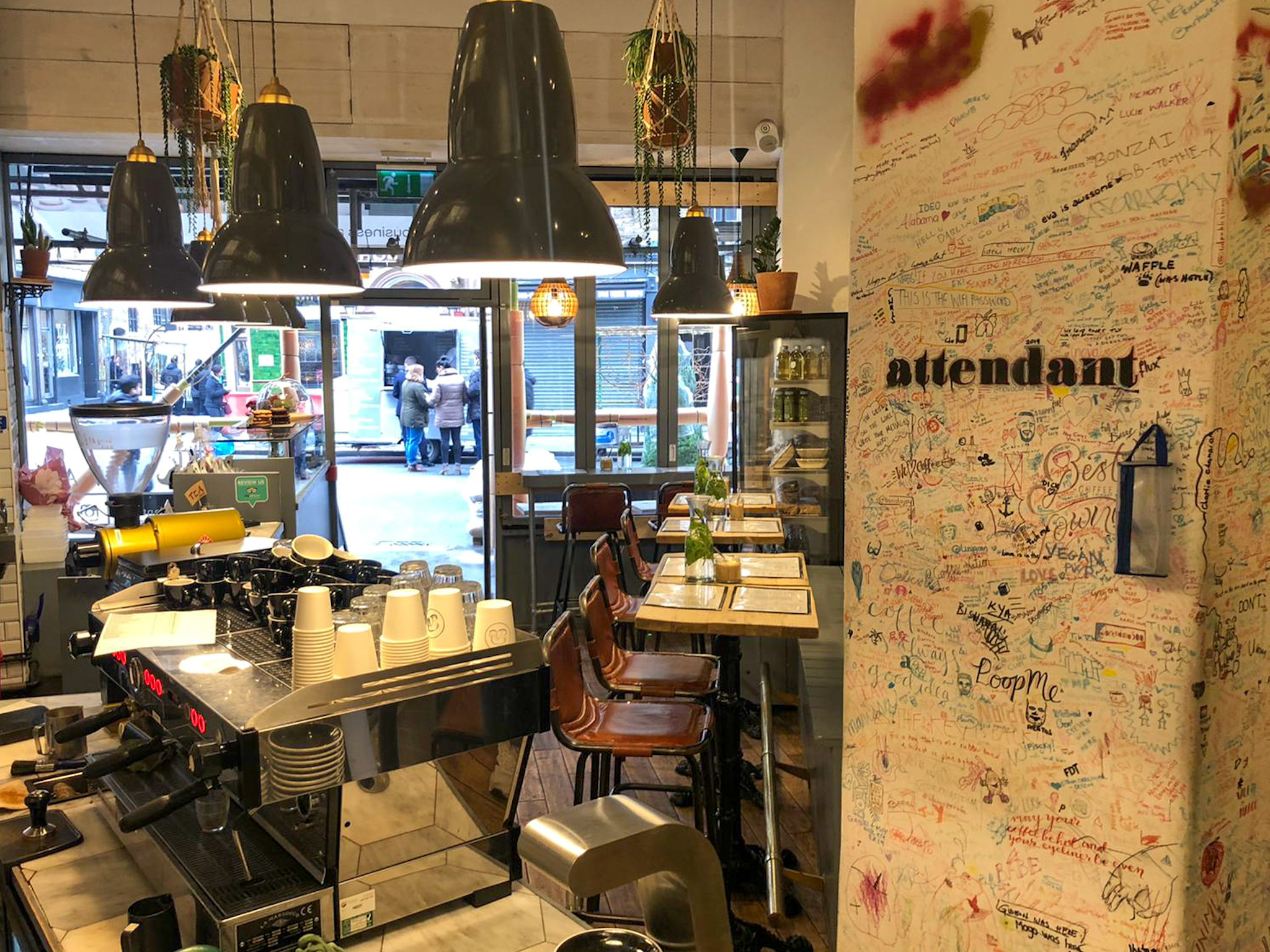 Whole Venue - wyun1kntkuo.jpg