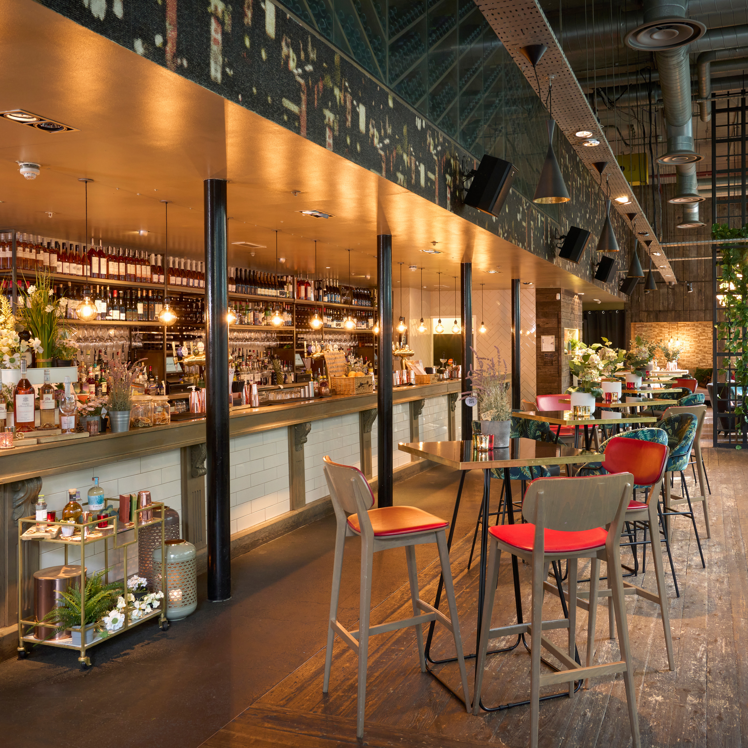 Full Venue - 1smlrc43tvc.jpg