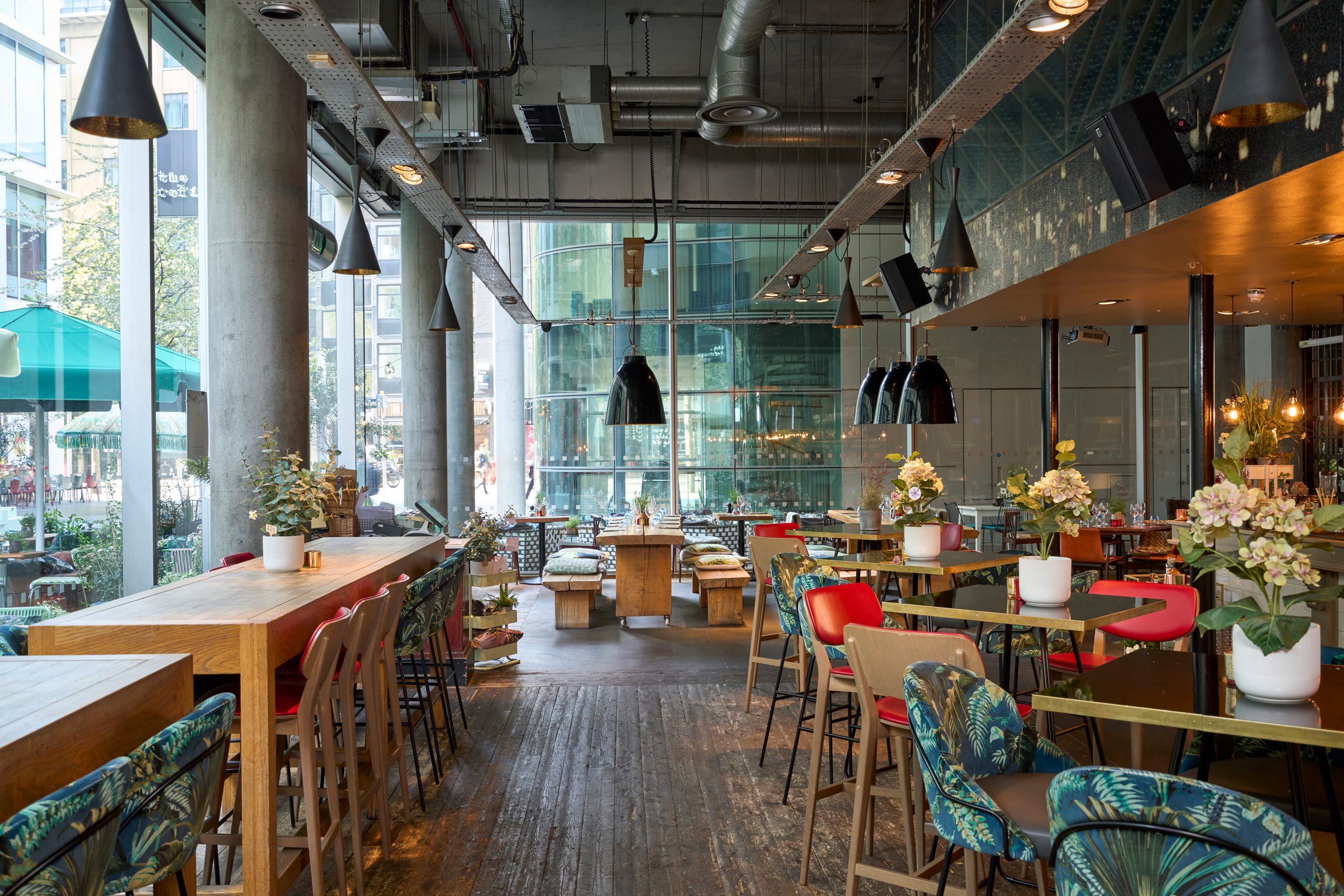 Full Venue - 32zmmv0lirh.jpg