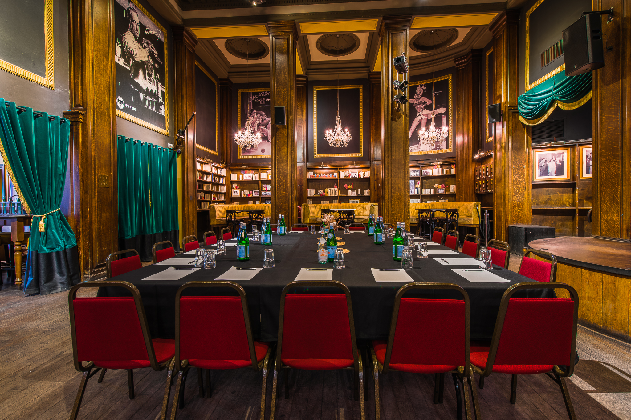 Havana Bar meeting space with wood paneling, ideal for workshops and gatherings.