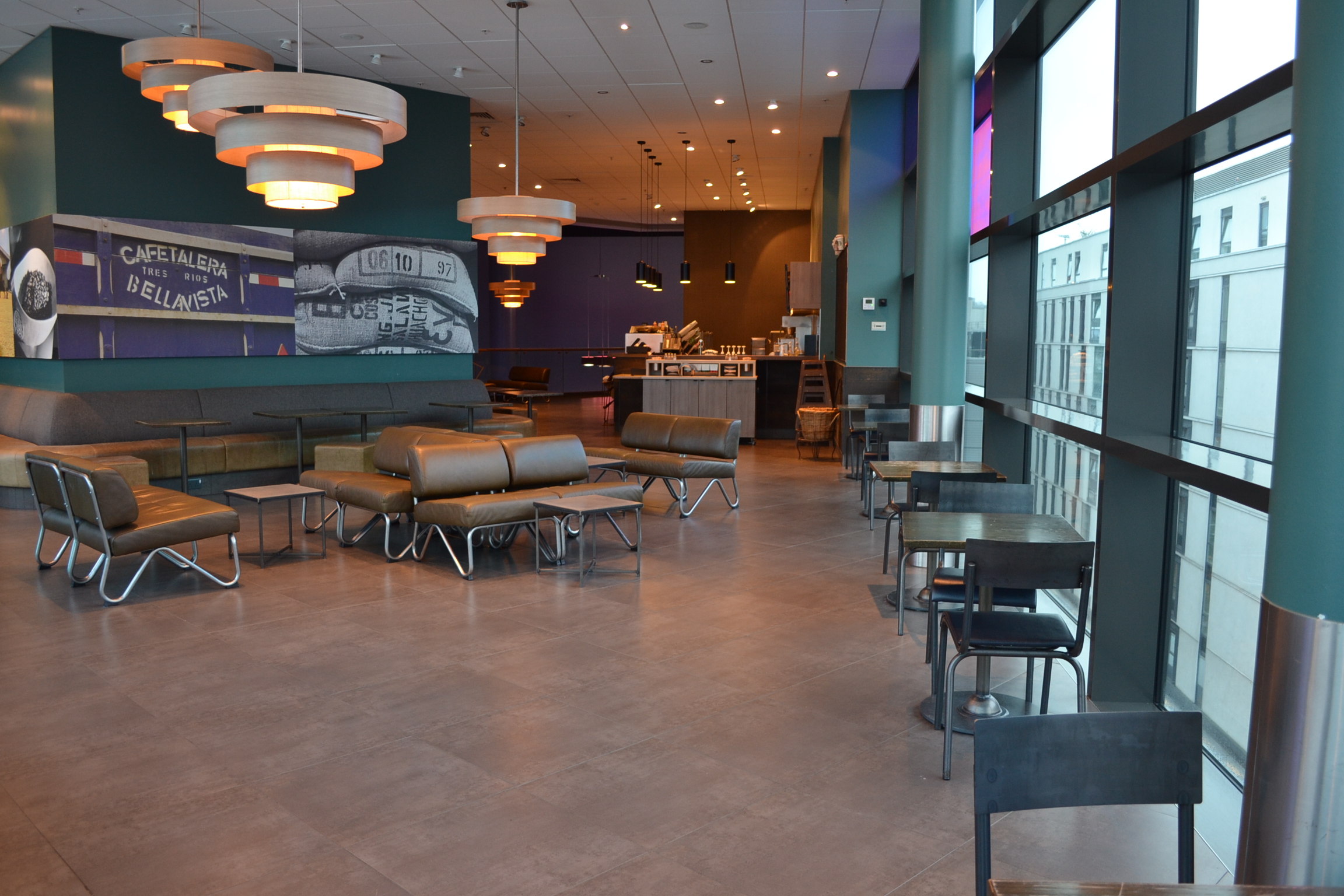 Modern lounge area in Cineworld Wembley for networking events and meetings.