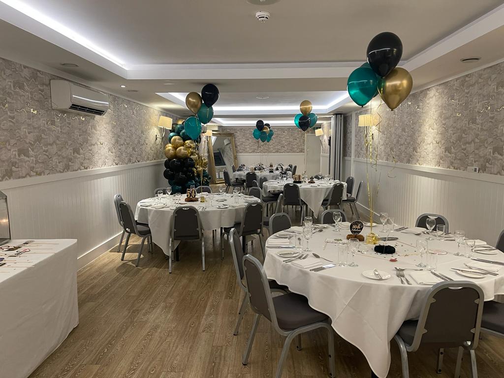 The Vaults - 5svpjugex3z.jpg