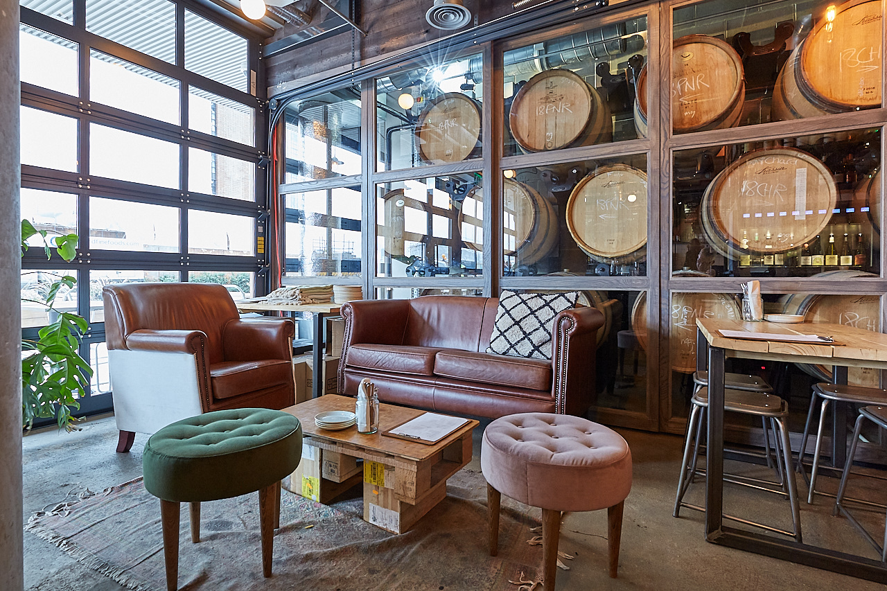 Cozy meeting space at Vagabond Battersea, ideal for team-building and client meetings.