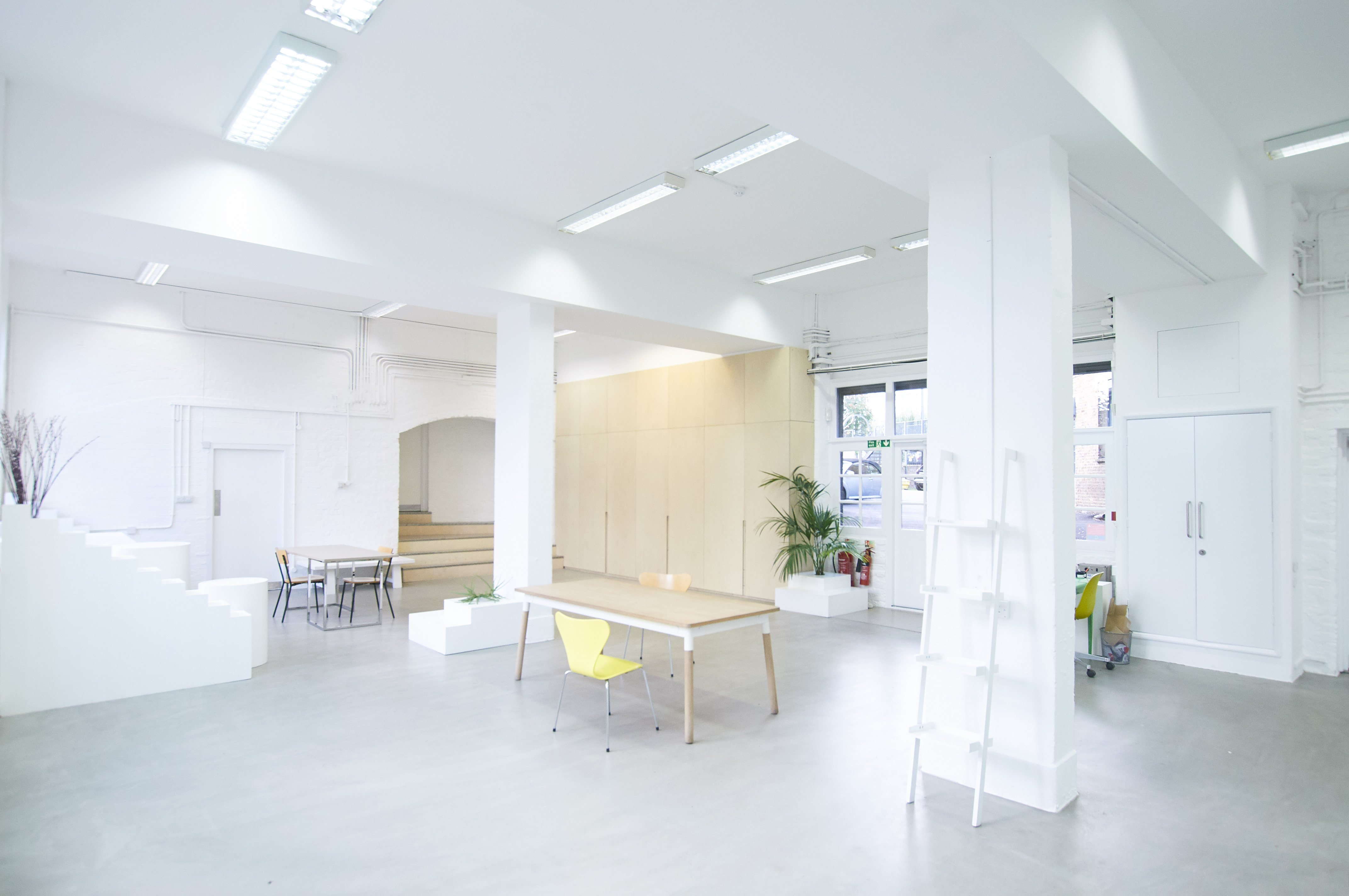 Bright modern event space at Regents Canal Showroom, ideal for meetings and workshops.