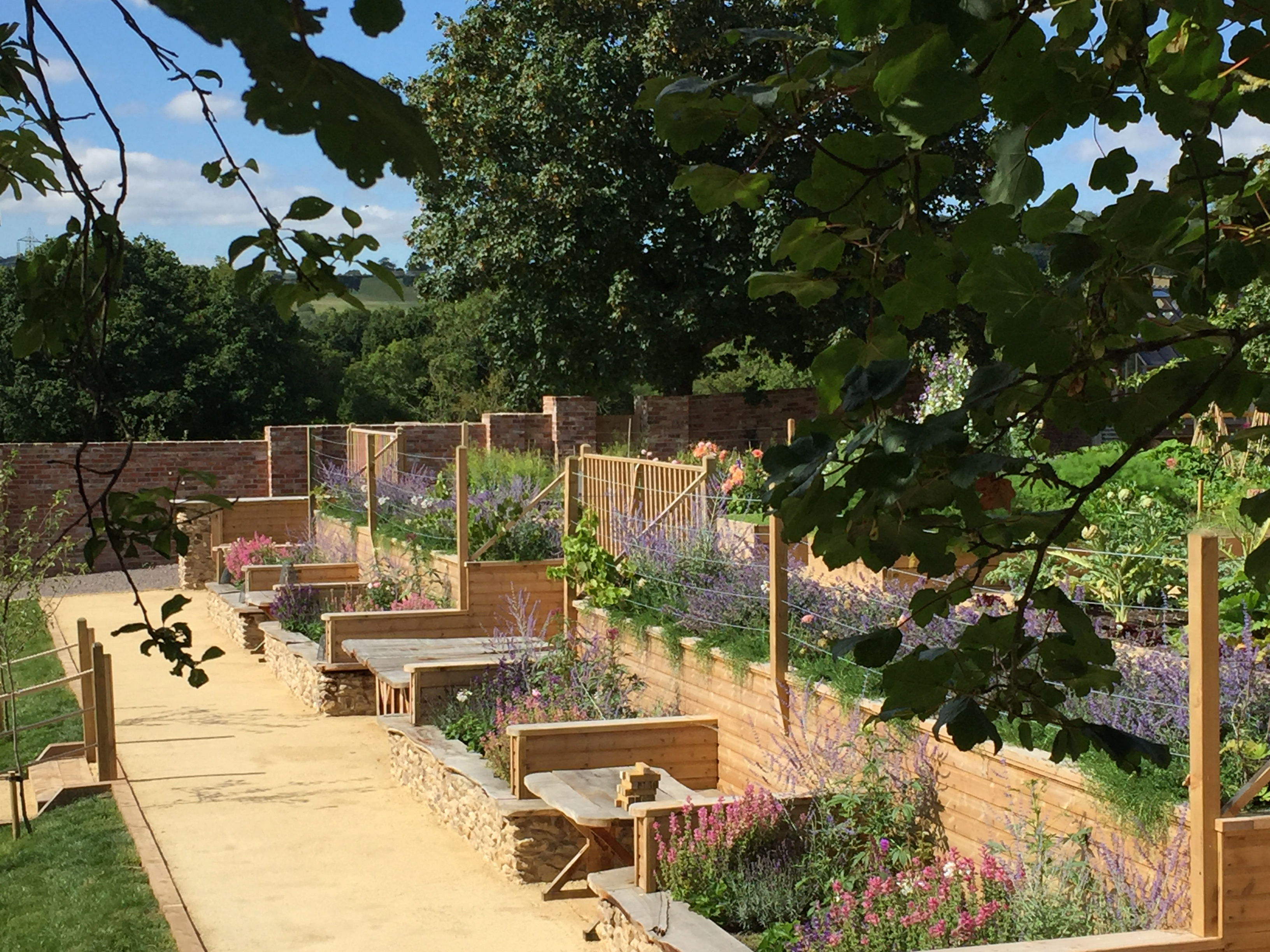 Gardens  - nf3gb2galjp.jpg