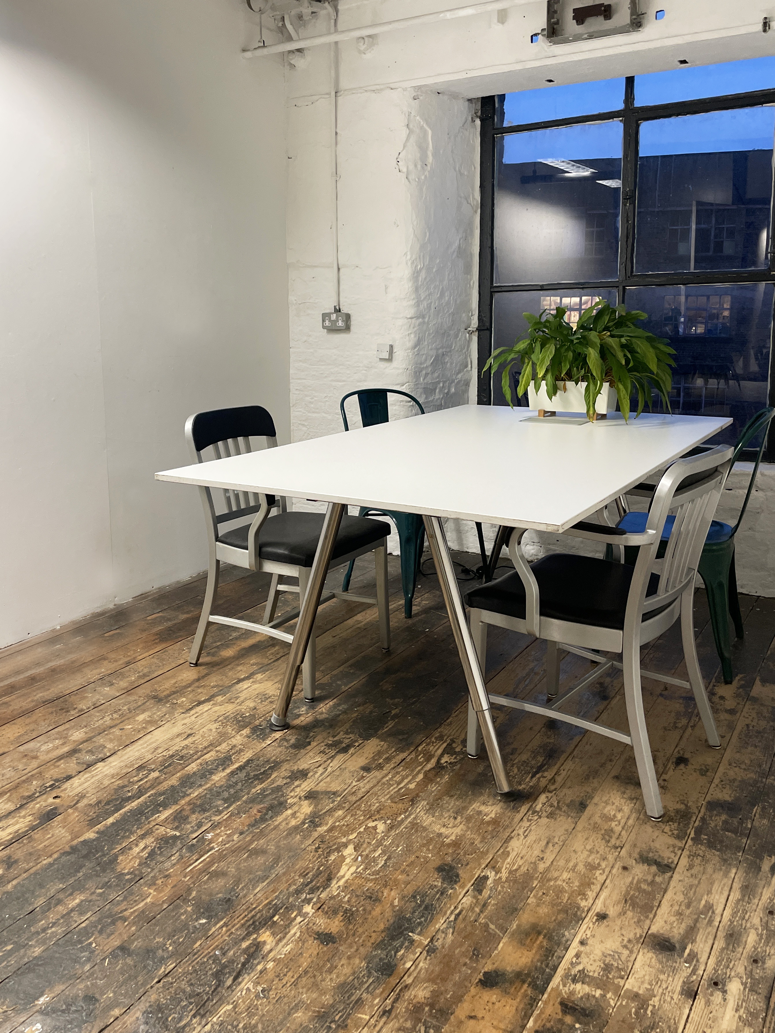 FourthFloor - 1inpx43h4aw.jpeg