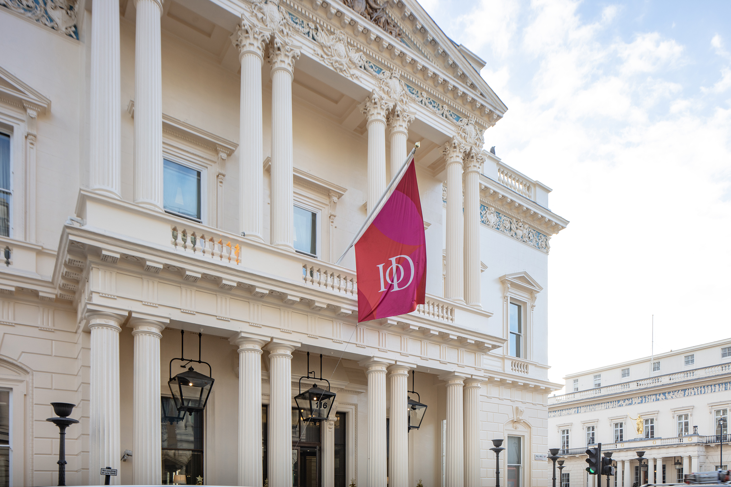 Trafalgar Rooms at 116 Pall Mall, elegant venue for corporate events and meetings.