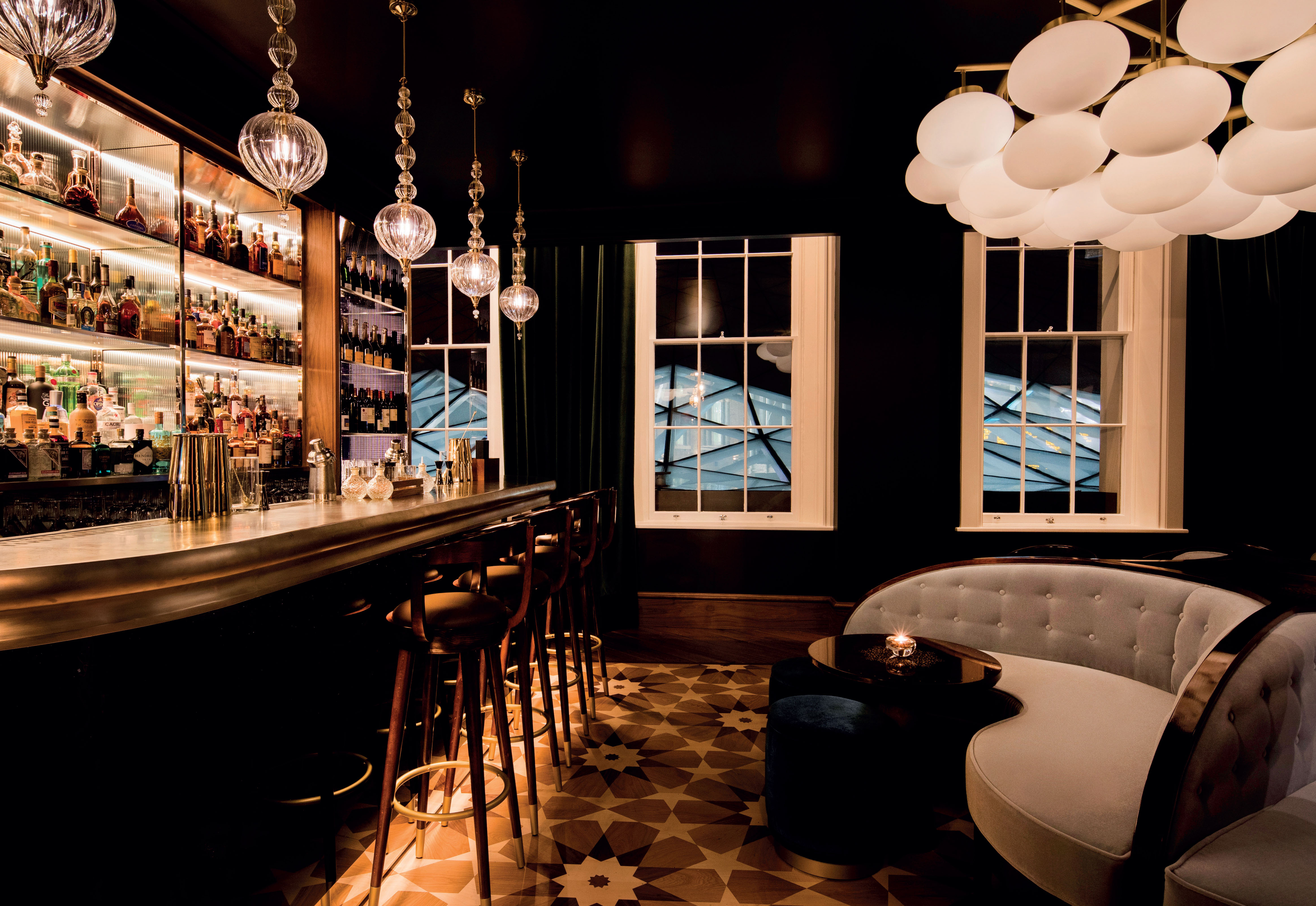 Stylish bar venue in Anthracite for intimate gatherings and networking events.
