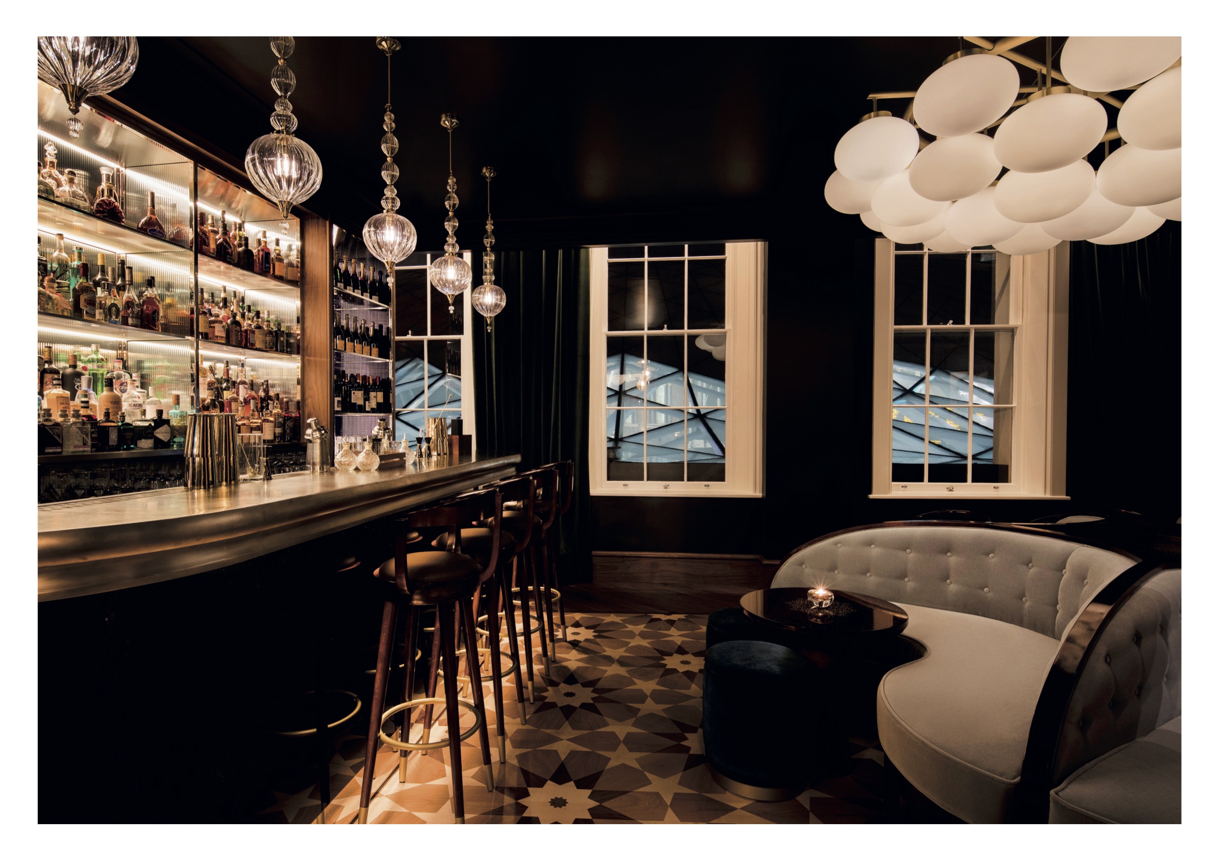 Stylish bar venue in Anthracite for intimate gatherings and networking events.