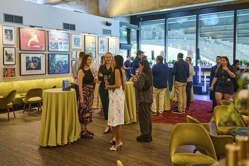 Balcony Bar - ev4gad3osss.jpg