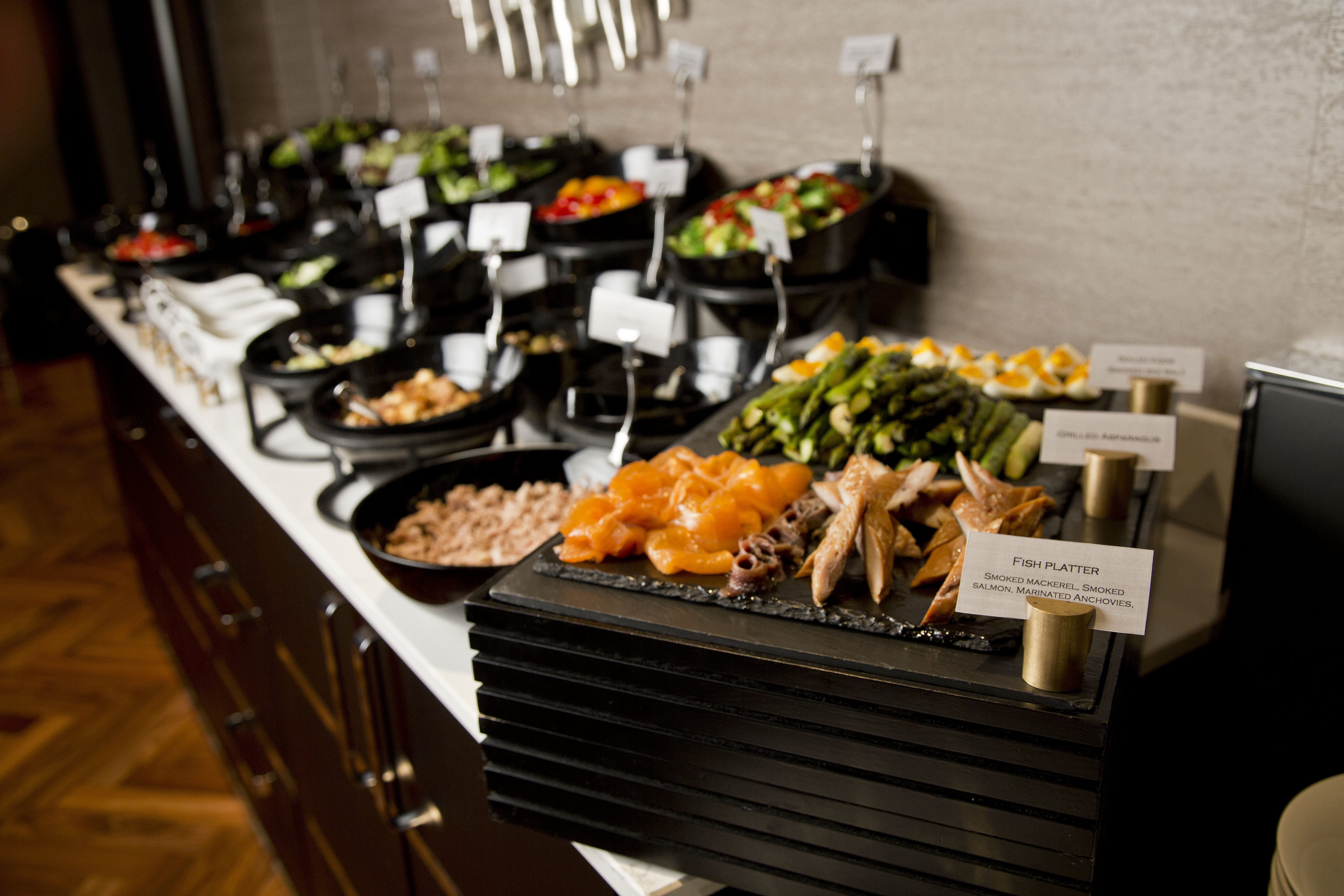 Elegant buffet at POTUS Bar, Crowne Plaza London for meetings and events.