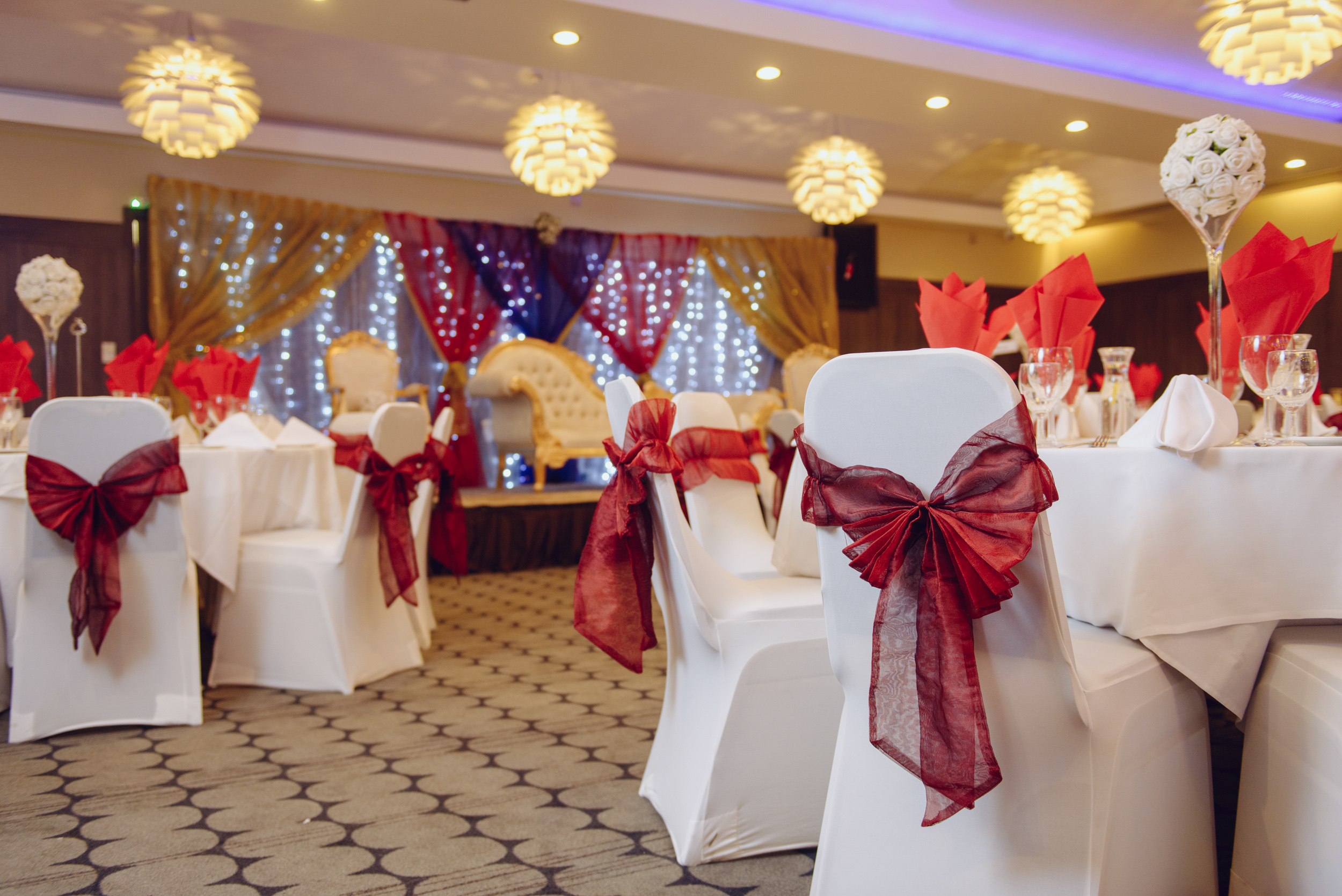 Elegant Kingston Suite at Crowne Plaza London for weddings and corporate events.