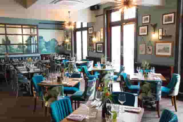 The Swan, Hyde Park