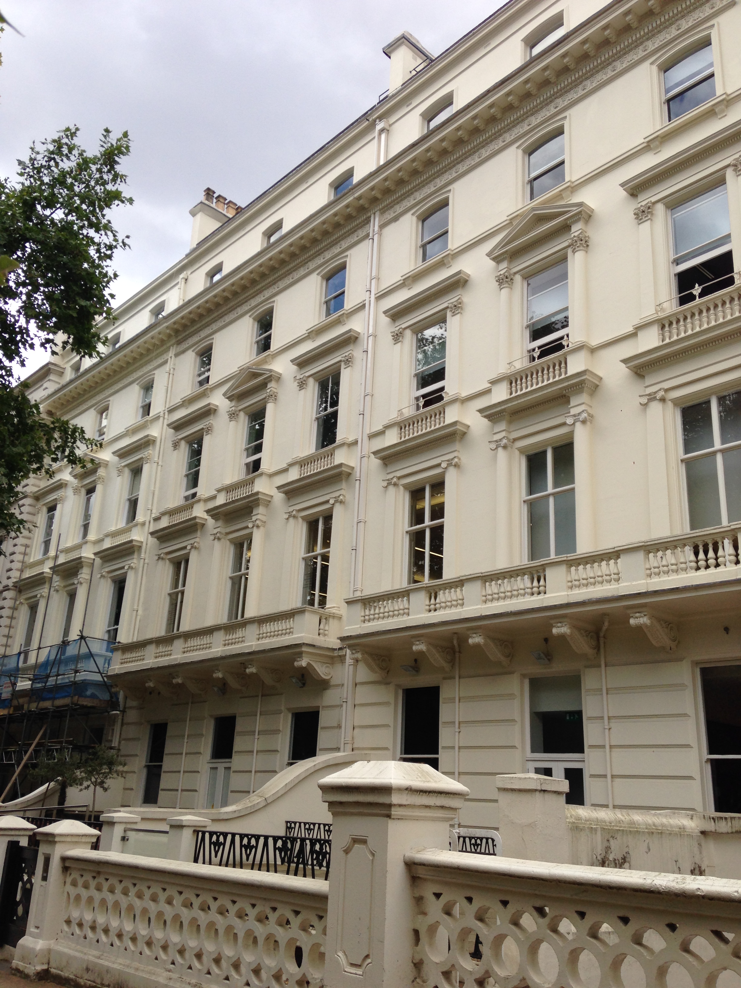 Elegant Berlin restaurant terrace with large windows, ideal for upscale events and meetings.