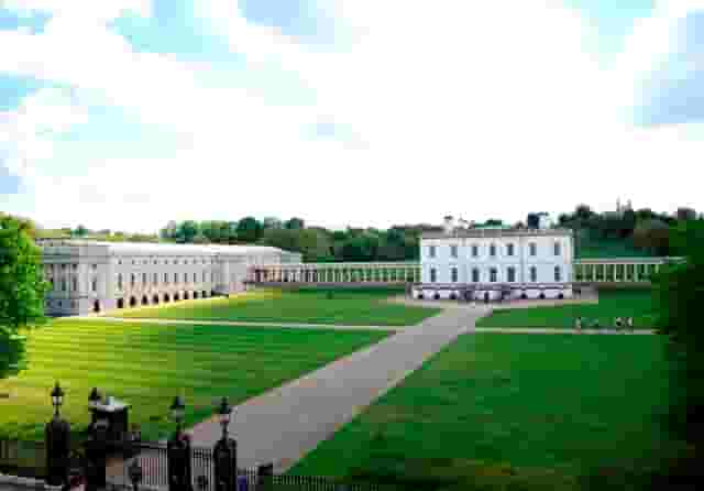 South Lawns