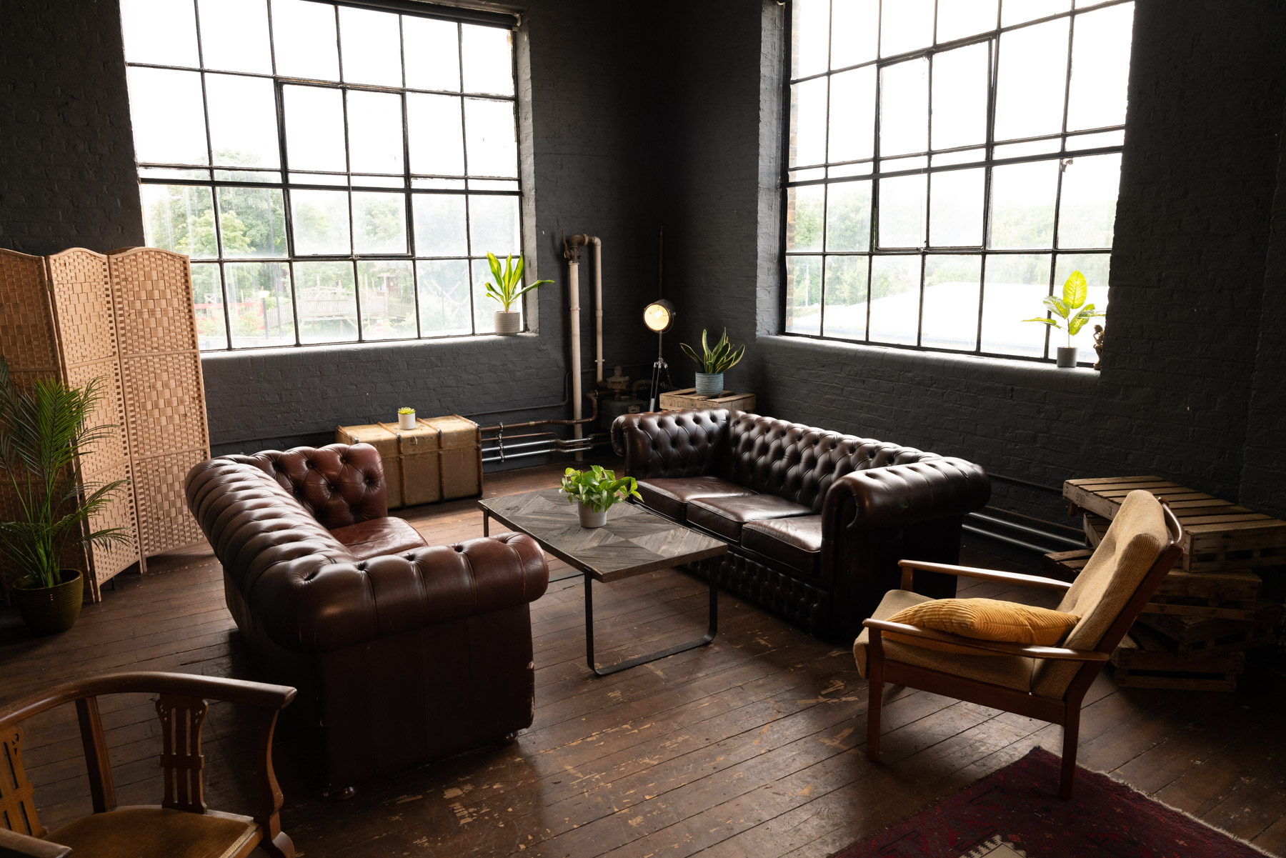 Crixus Dockyard Kitchen - iaqakxb2z04.jpg