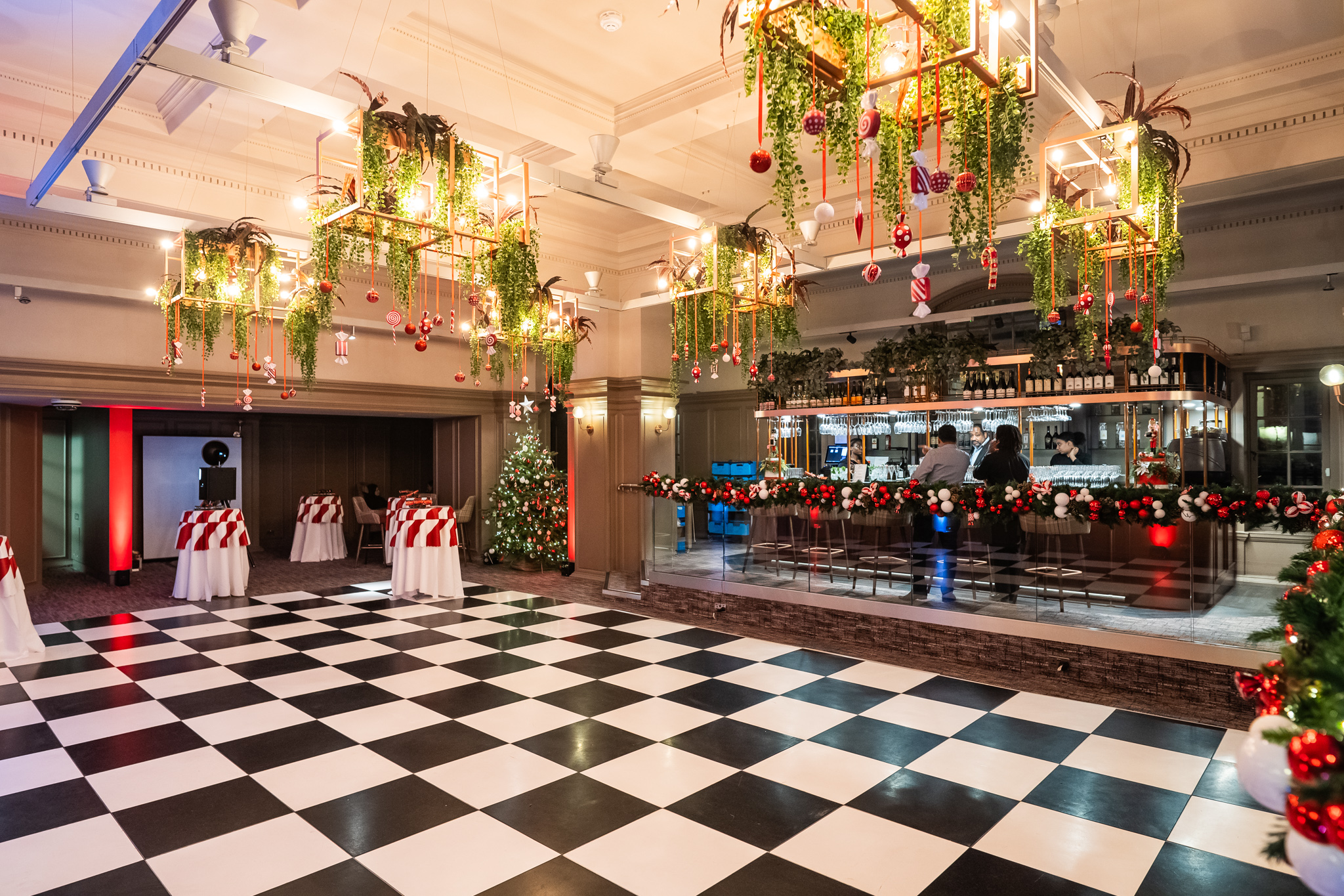 Six Clerks Restaurant and Bar  - re2mvlihp31.jpg