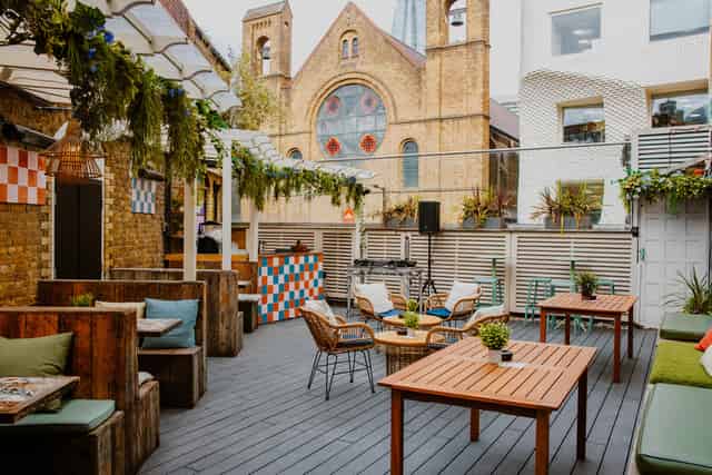 Rae's - Terrace and Mezzanine