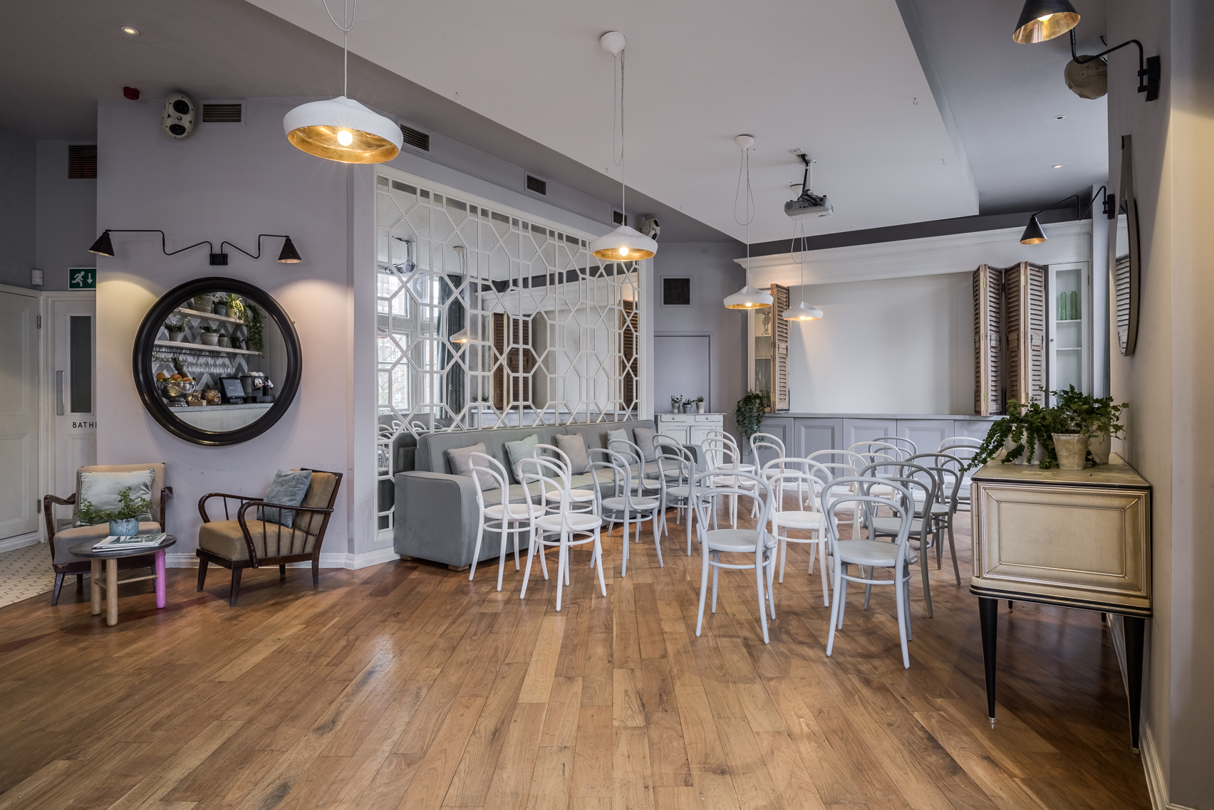 Private dining room at No.11 Pimlico Road, modern space for workshops and networking events.