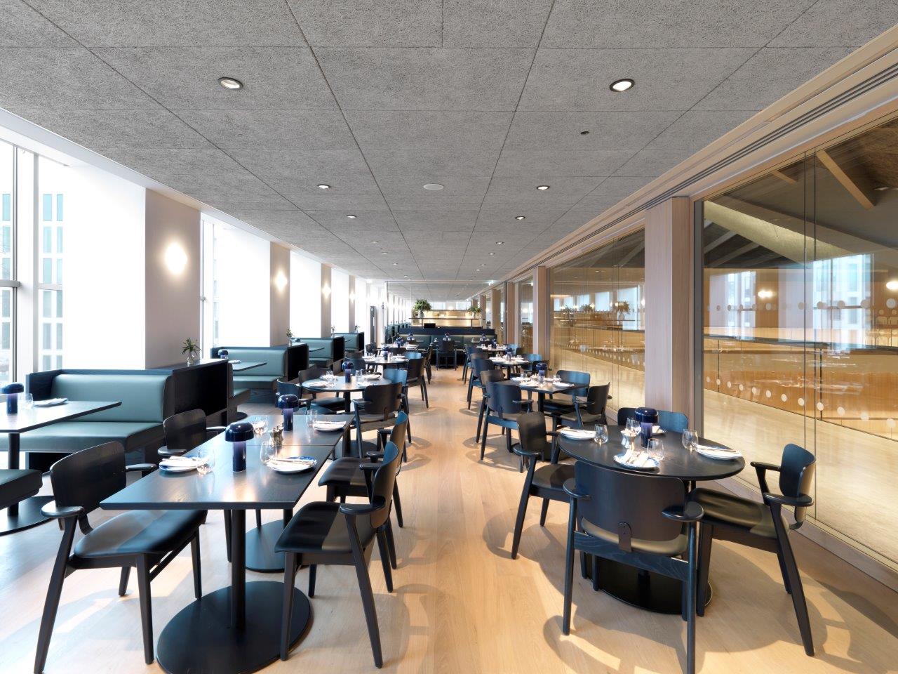 Sachs Family Park Room: modern dining space for corporate events and meetings.