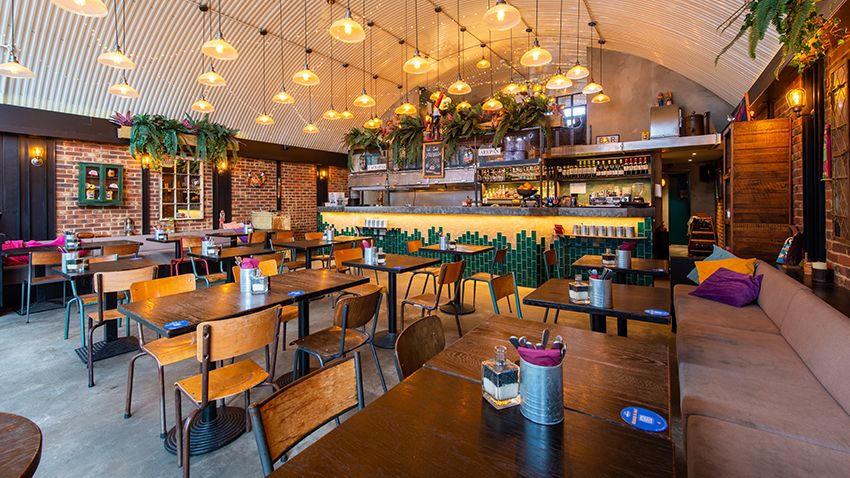 Full Restaurant Hire - abfc836b-8fb2-40b9-8875-160189648b63.jpg