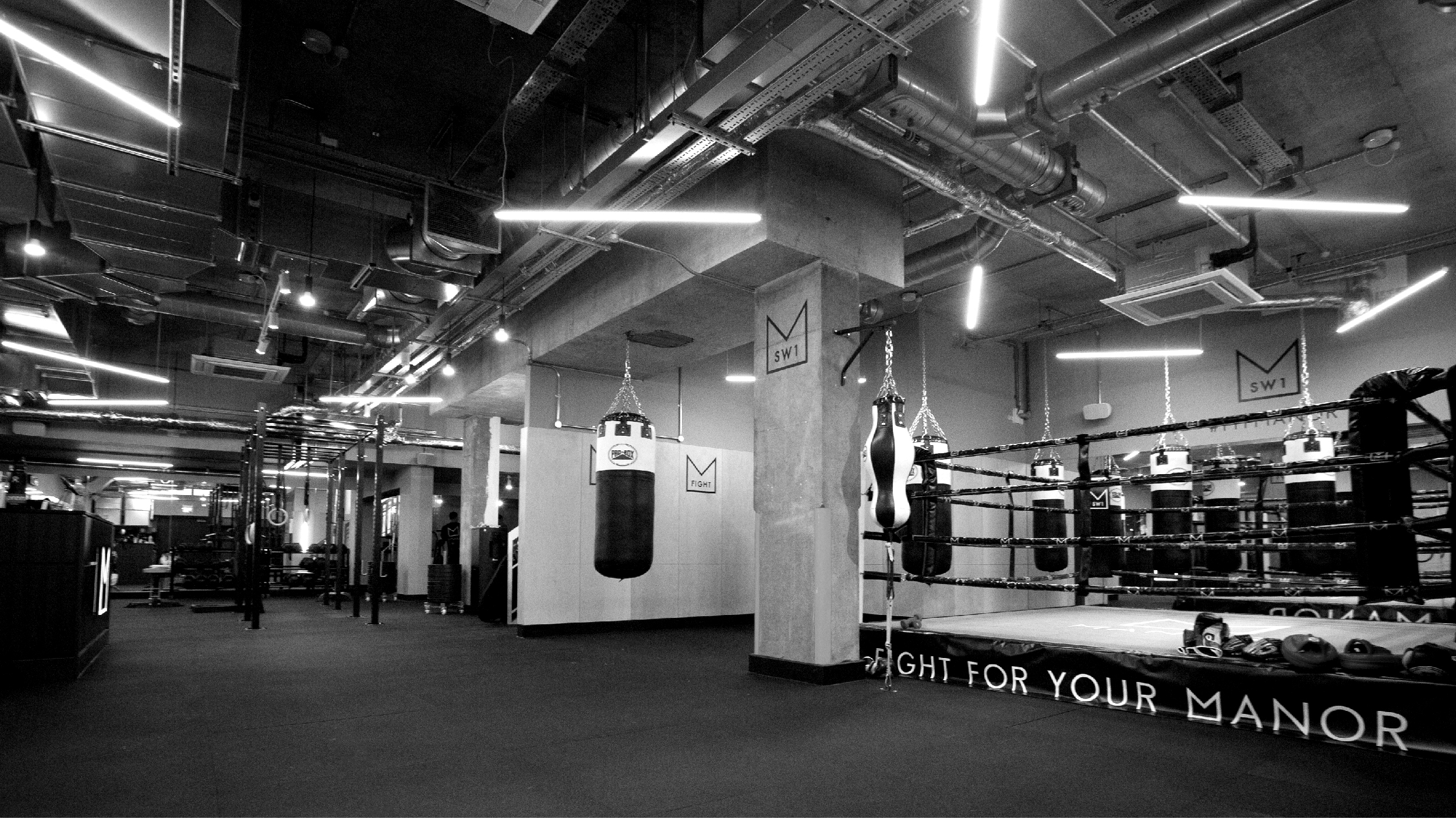 Modern boxing gym in Manor SW1, ideal for corporate fitness workshops and team-building events.