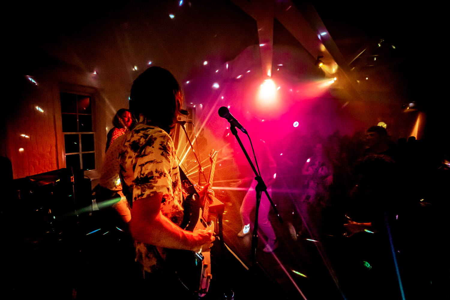 Festive Town House Party - image 9