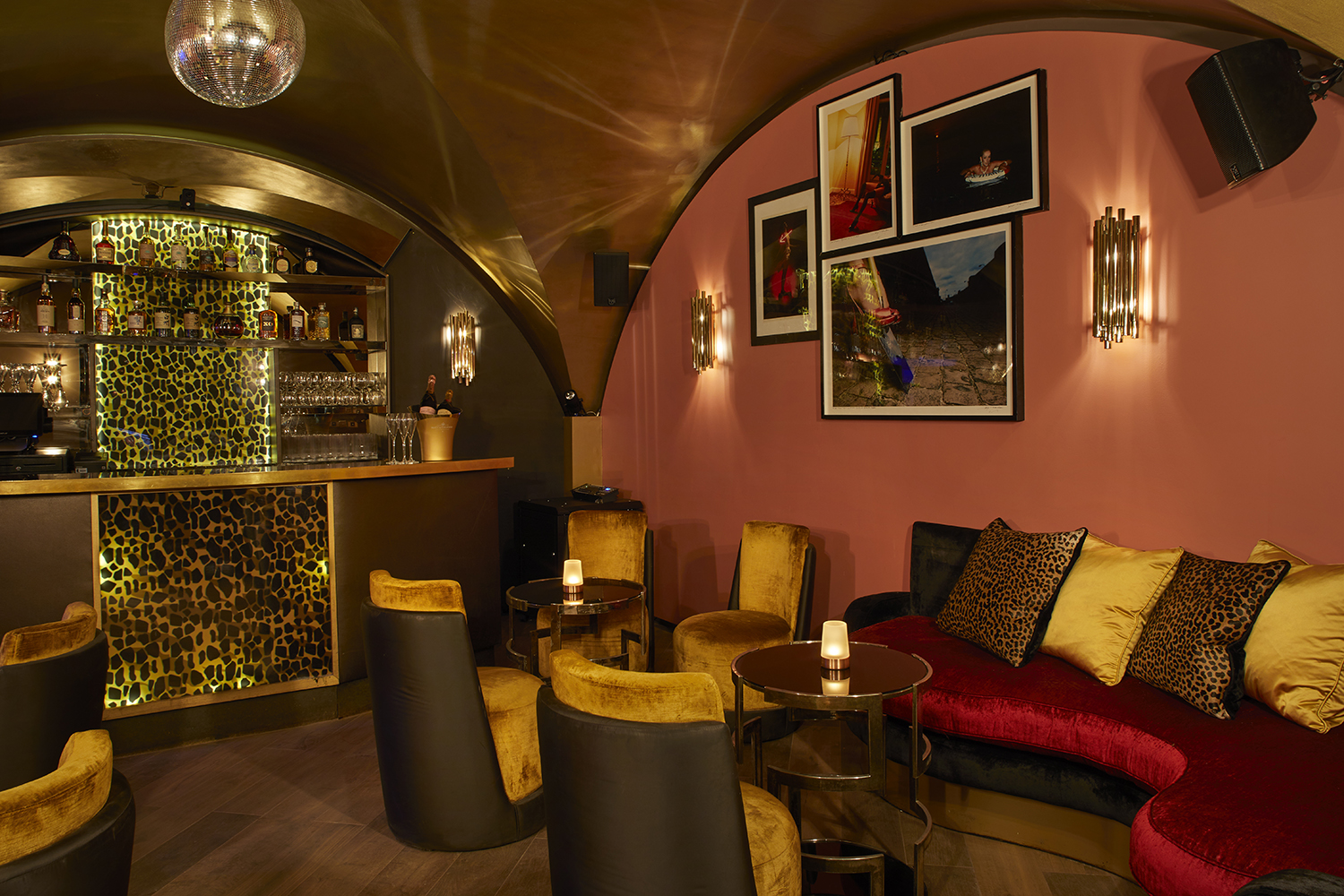 Stylish lounge in The Vault, perfect for networking events and private parties.