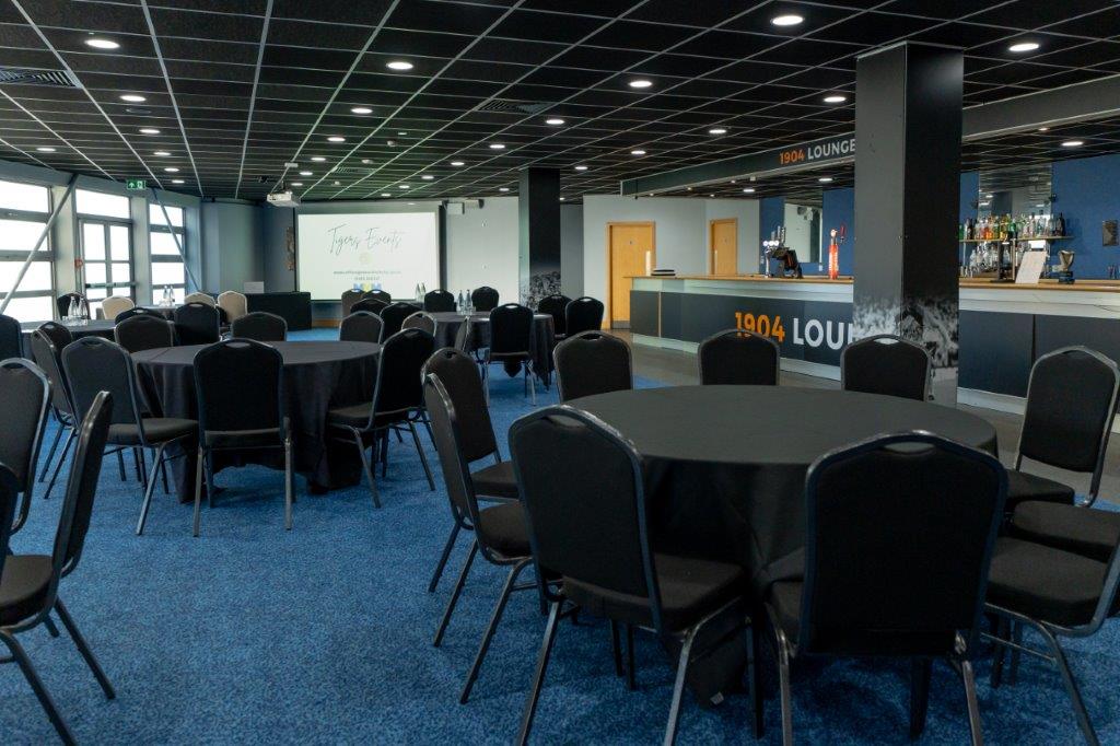 1904 Lounge - 1vzgpiqxini.jpg