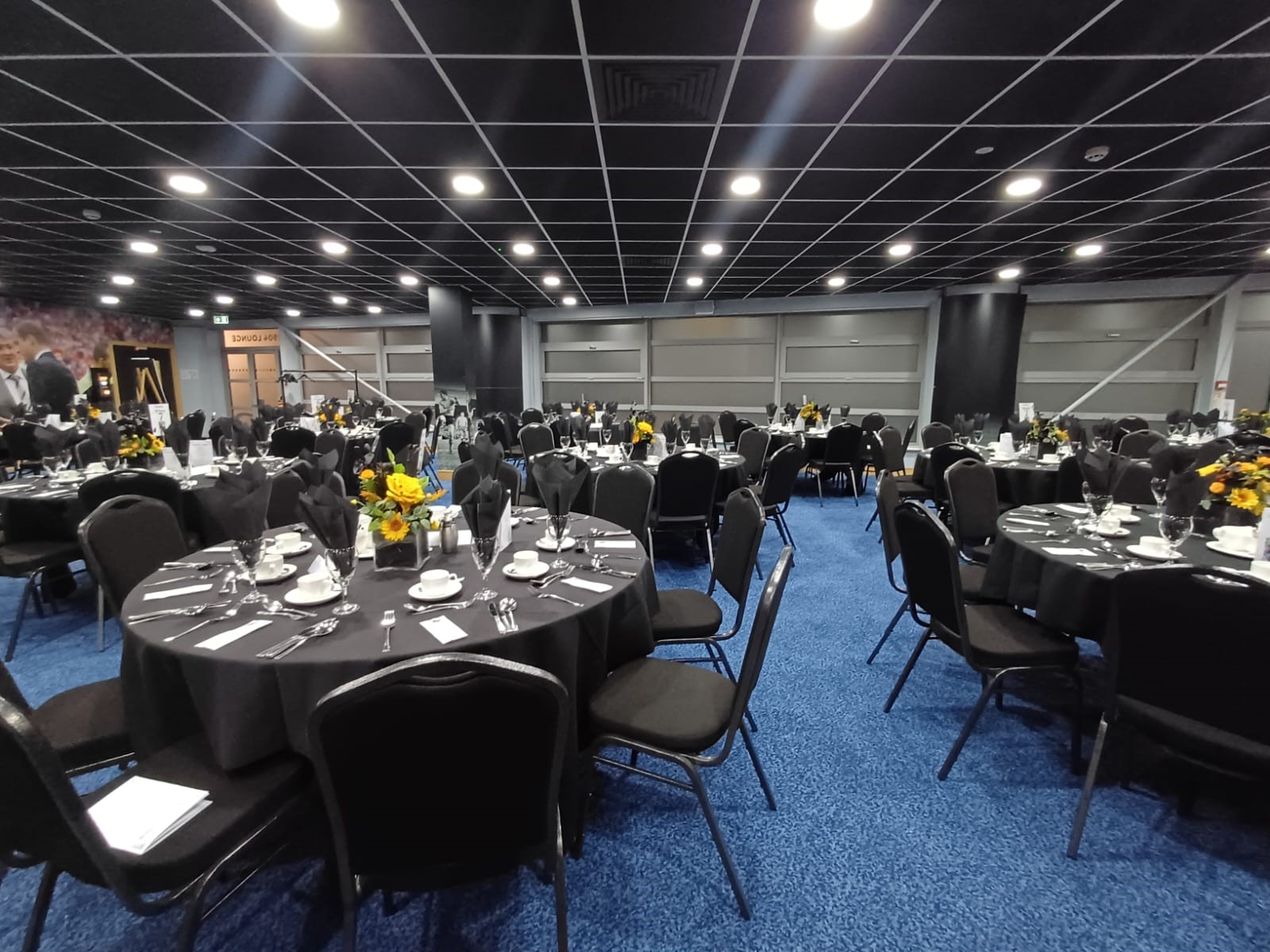 1904 Lounge - 5kvnaoptp3c.jpg