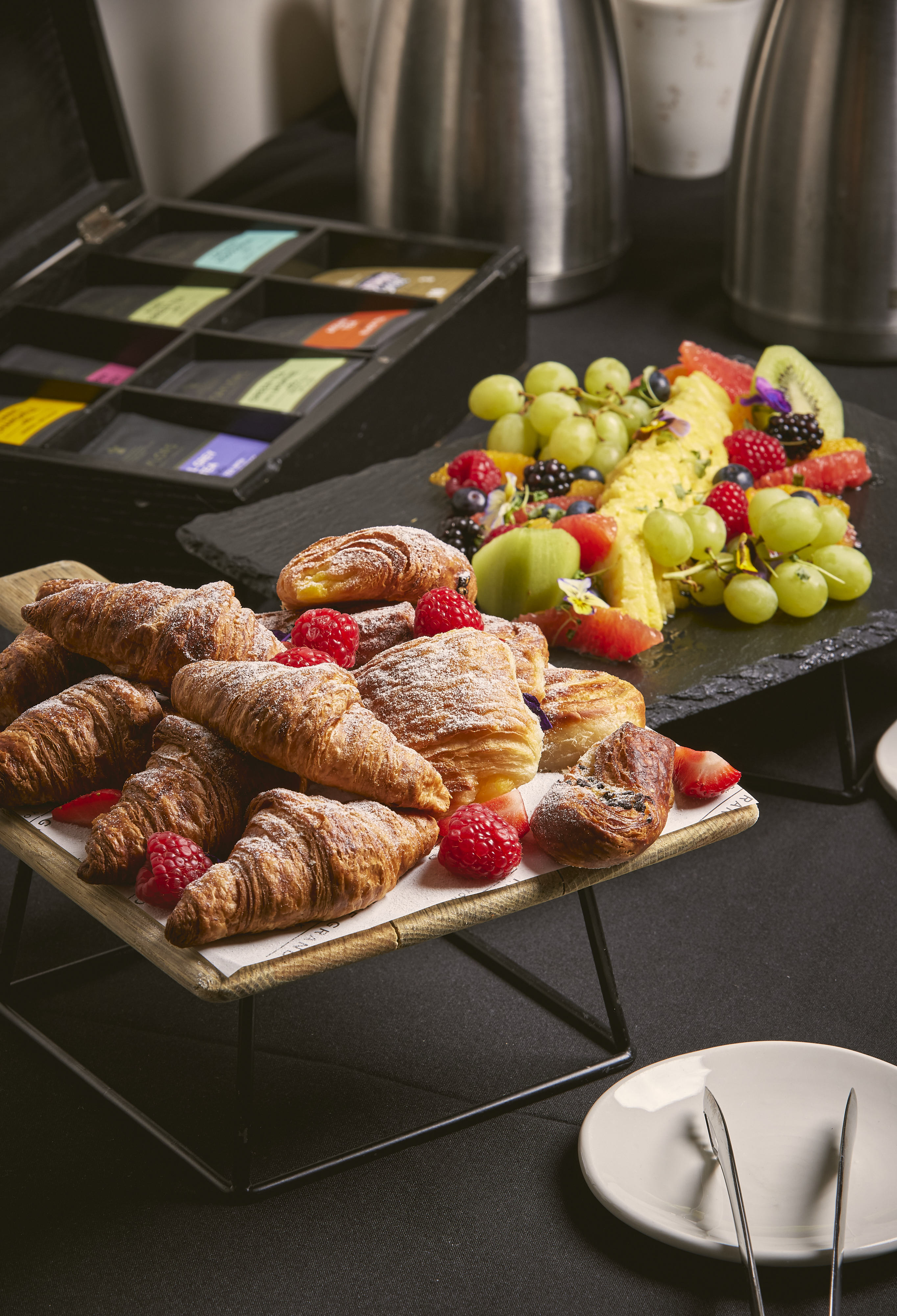 Grand Boardroom - gqkyqzh2mvo.jpg