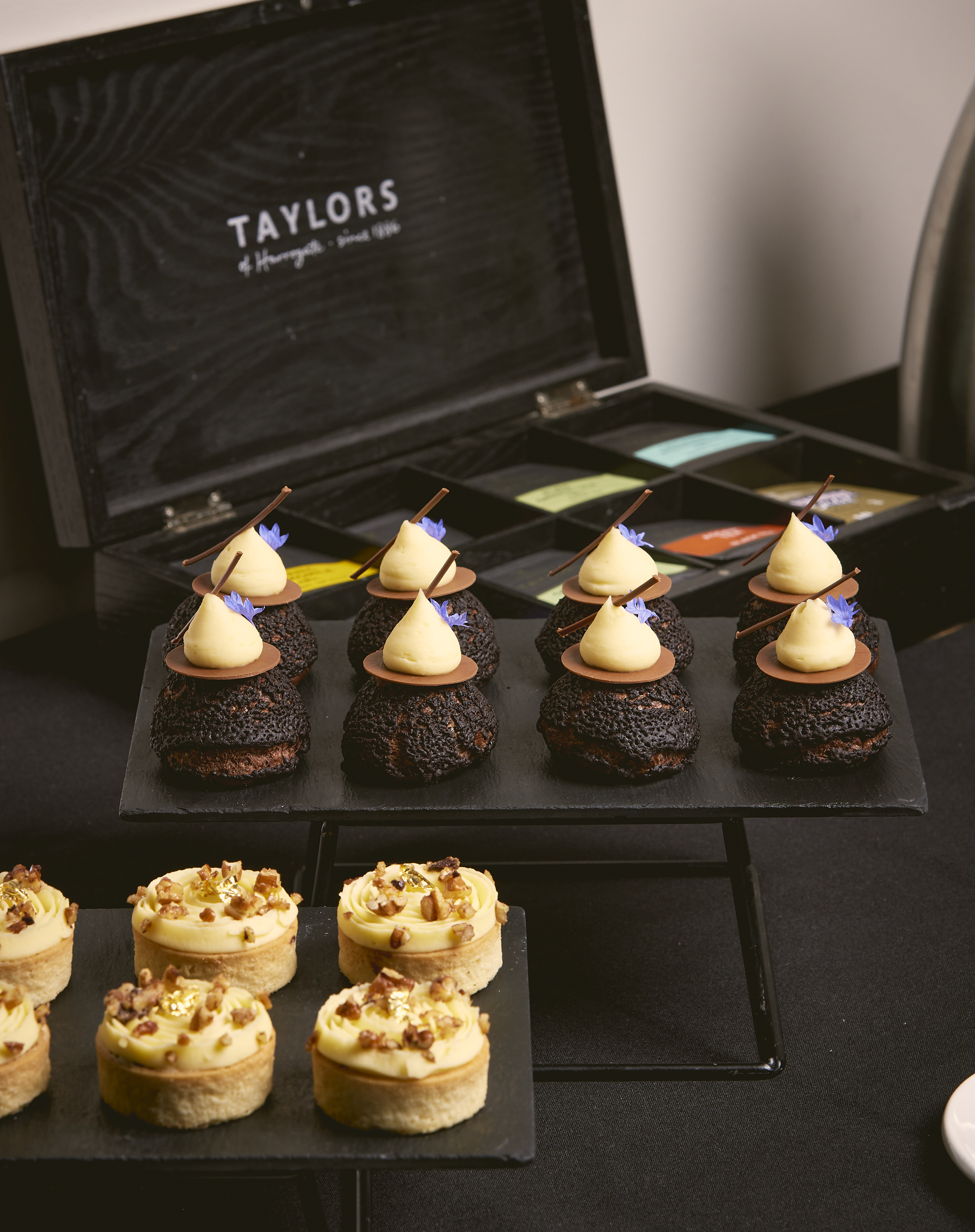 Grand Boardroom - ogwpqf3td4r.jpg