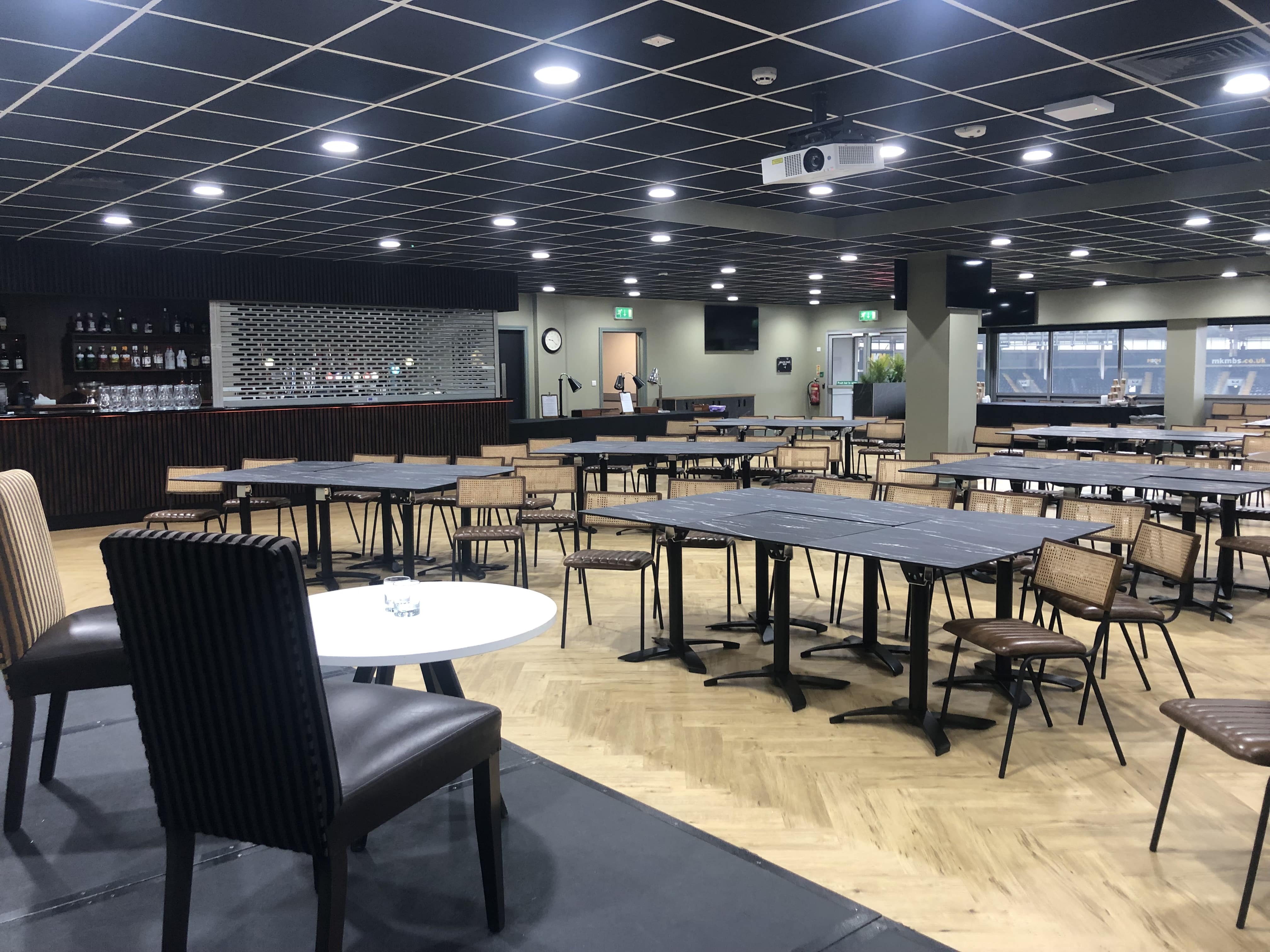 Circle Restaurant - 3bsvczj5beu.JPG