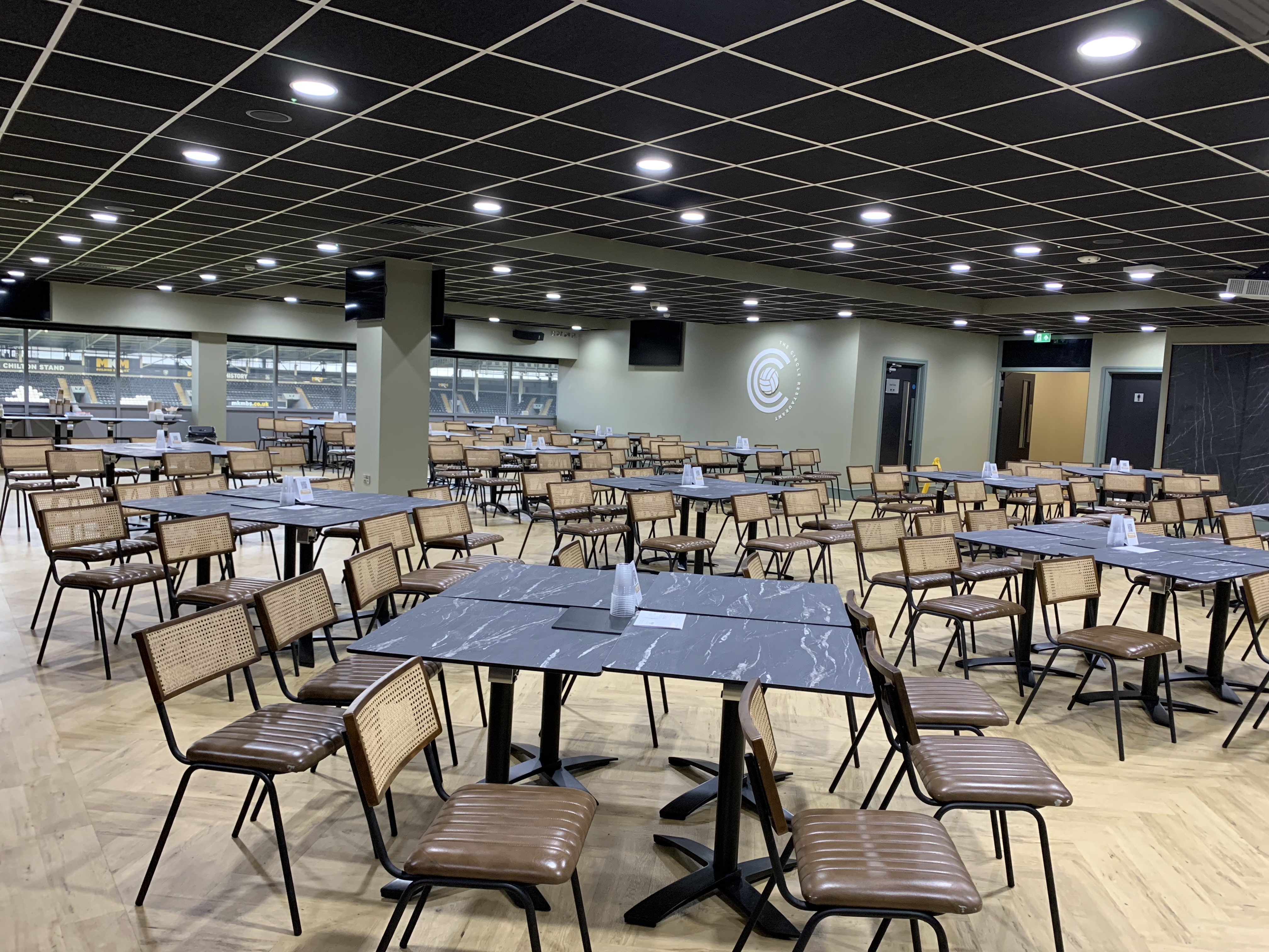 Circle Restaurant - 05ngvr2pc3b.jpeg