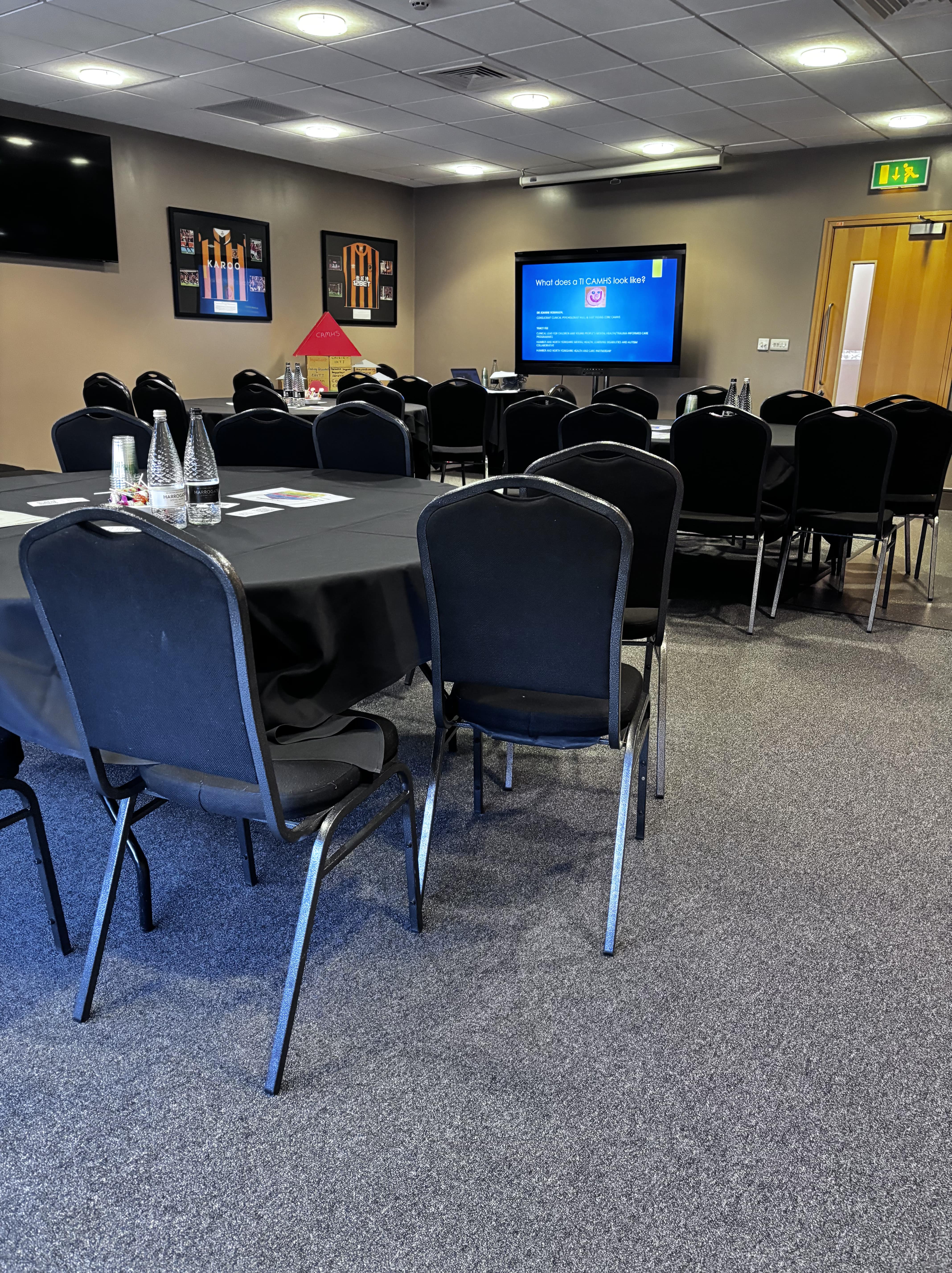 The Vice President's Suite & Guest Lounge - nnq52lv3jkh.JPG