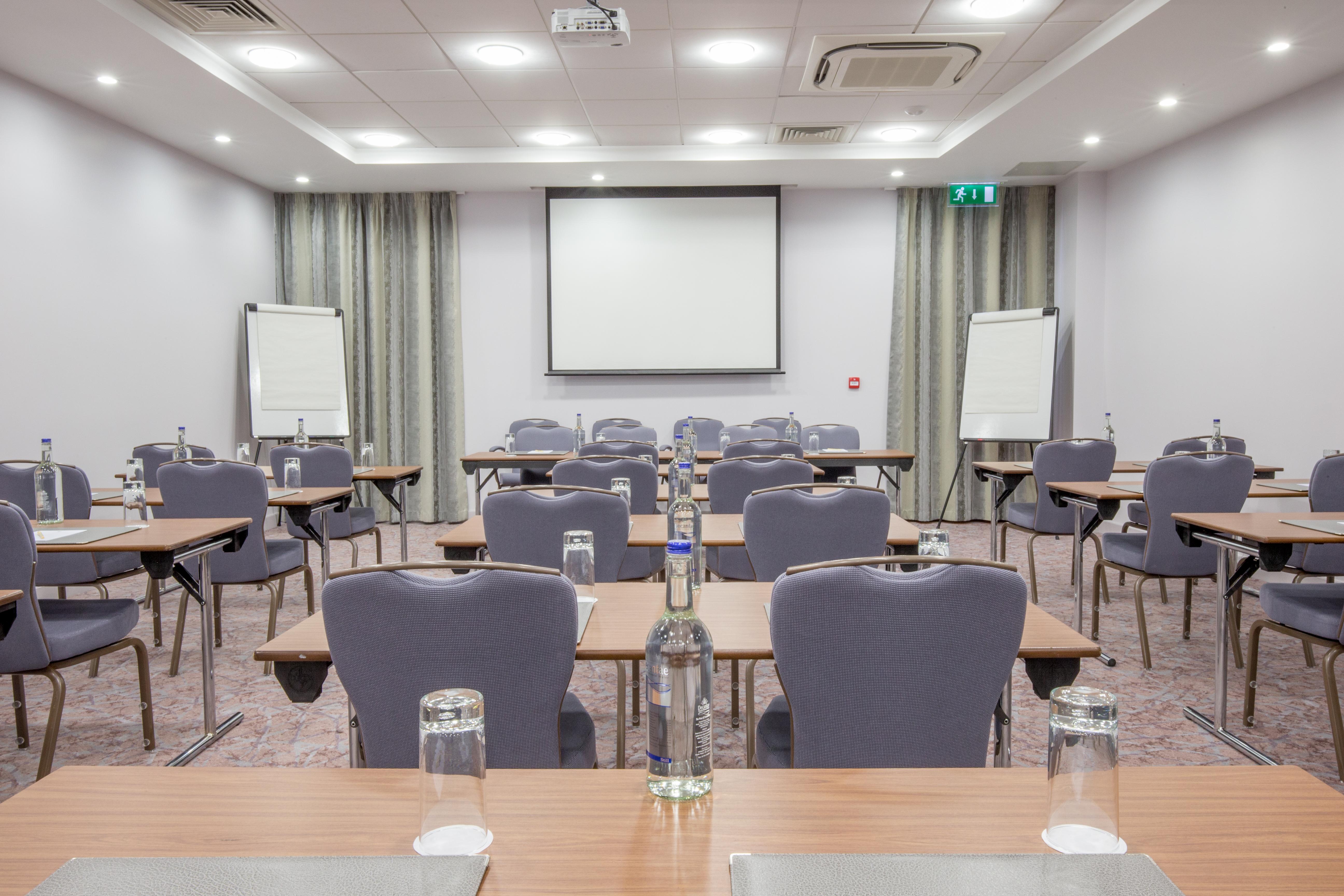 Claremont Suite meeting room setup for professional workshops at DoubleTree London.