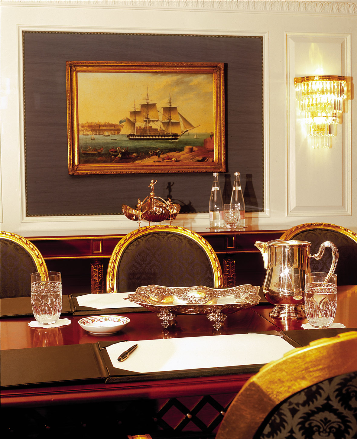 Daniel Suite - l3ekloys5s3.jpg