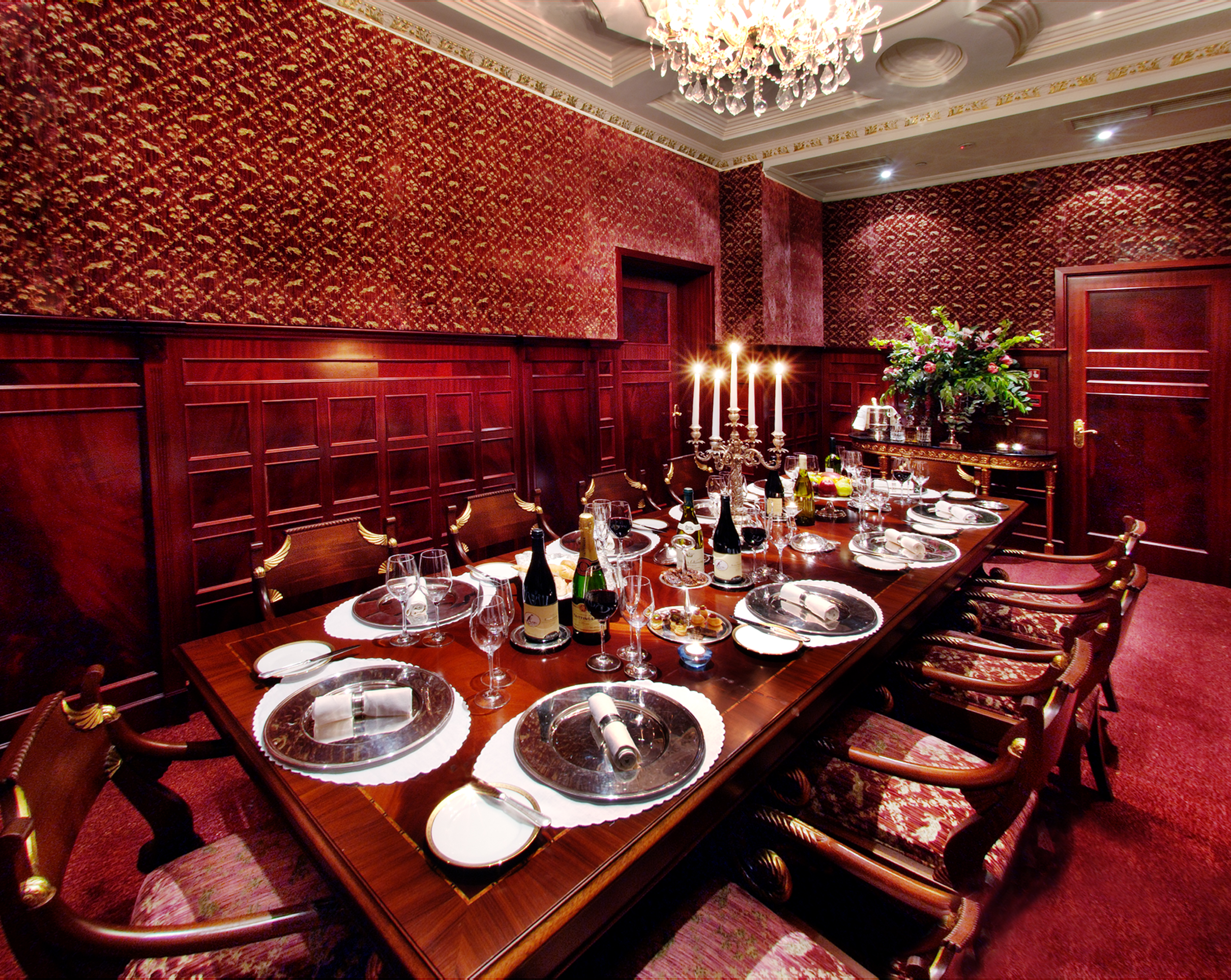 The Gilbert Room - pc2yjhw3lc3.jpg