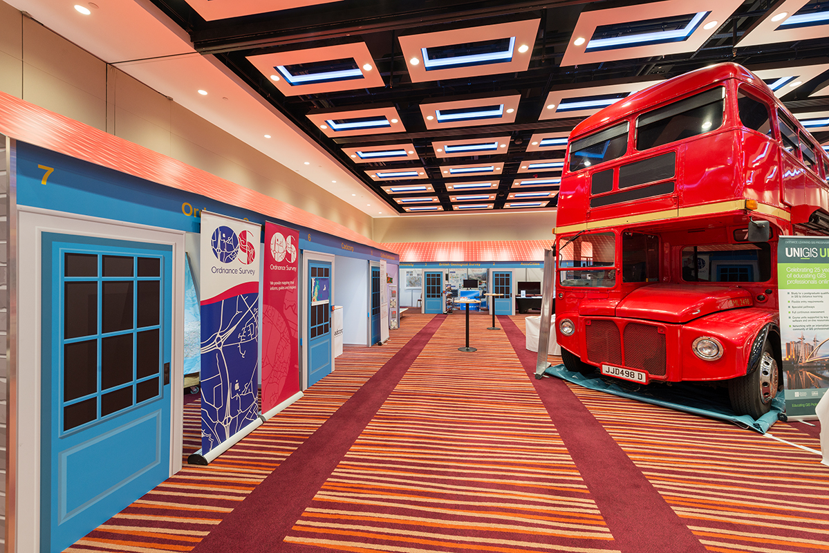 London Suite - surks4sj0k3.jpg