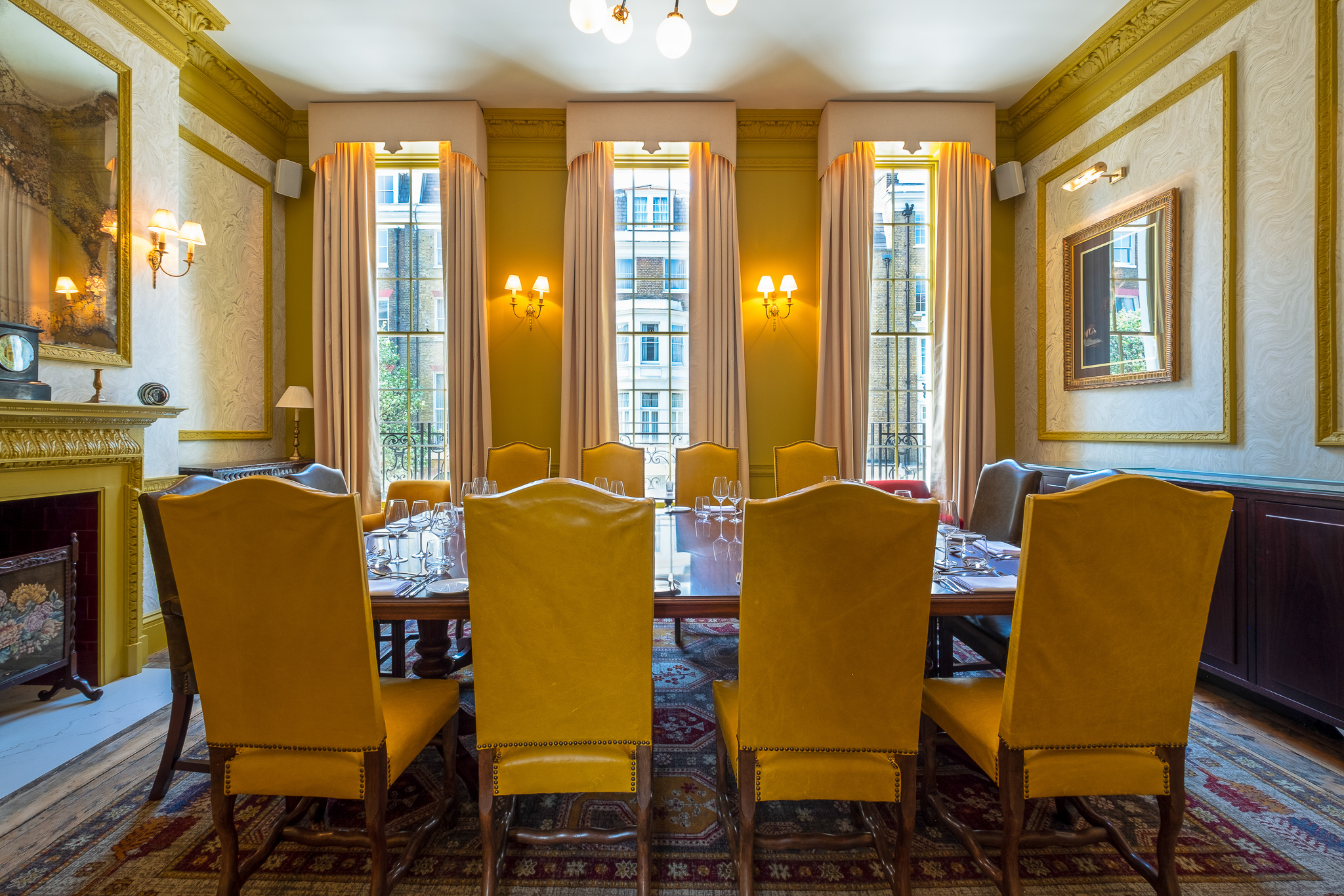 Portman Room at Home Grown Club: elegant meeting space with natural light for events.